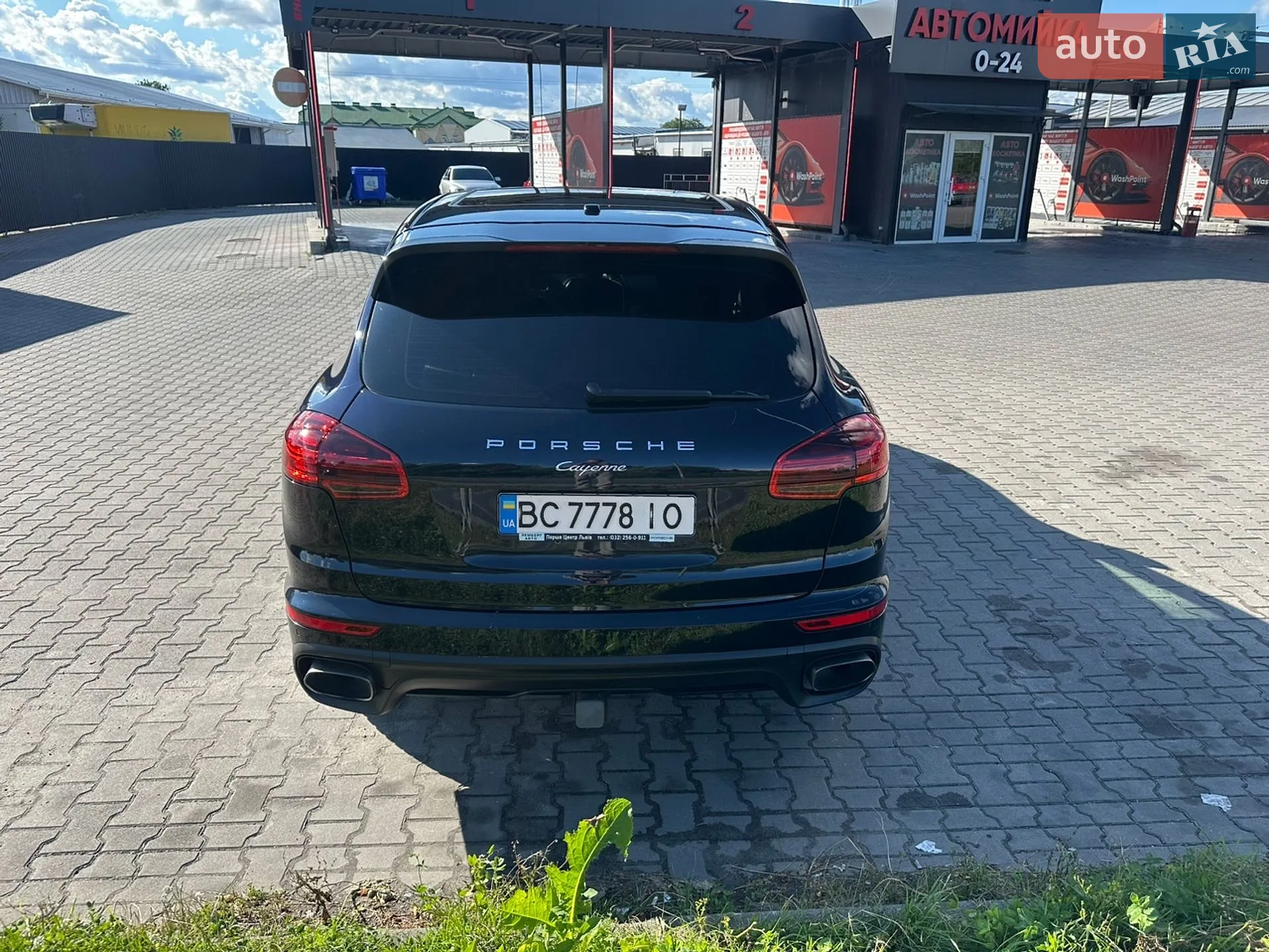 2017 Porsche Cayenne - мініатюра 4