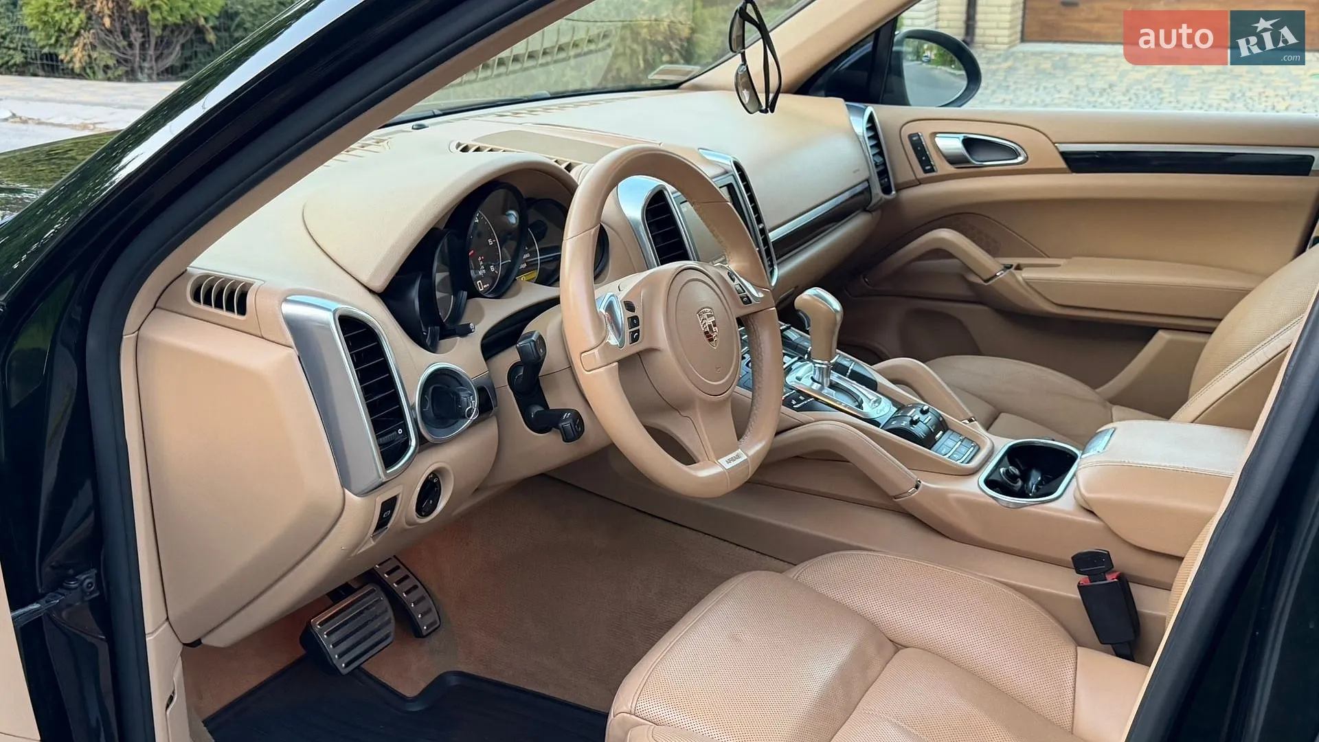 2011 Porsche Cayenne - мініатюра 25