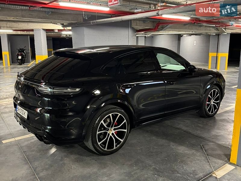 Внедорожник / Кроссовер Porsche Cayenne 2019 в Одессе