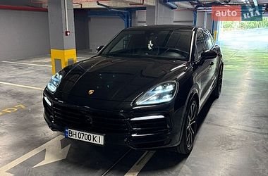 Внедорожник / Кроссовер Porsche Cayenne 2019 в Одессе