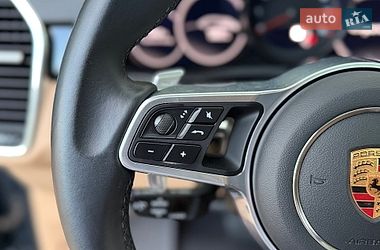 Внедорожник / Кроссовер Porsche Cayenne 2020 в Киеве