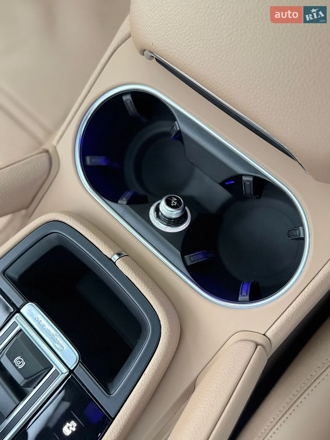 2020 Porsche Cayenne - мініатюра 48