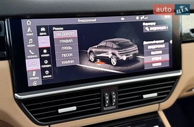 Внедорожник / Кроссовер Porsche Cayenne 2020 в Киеве