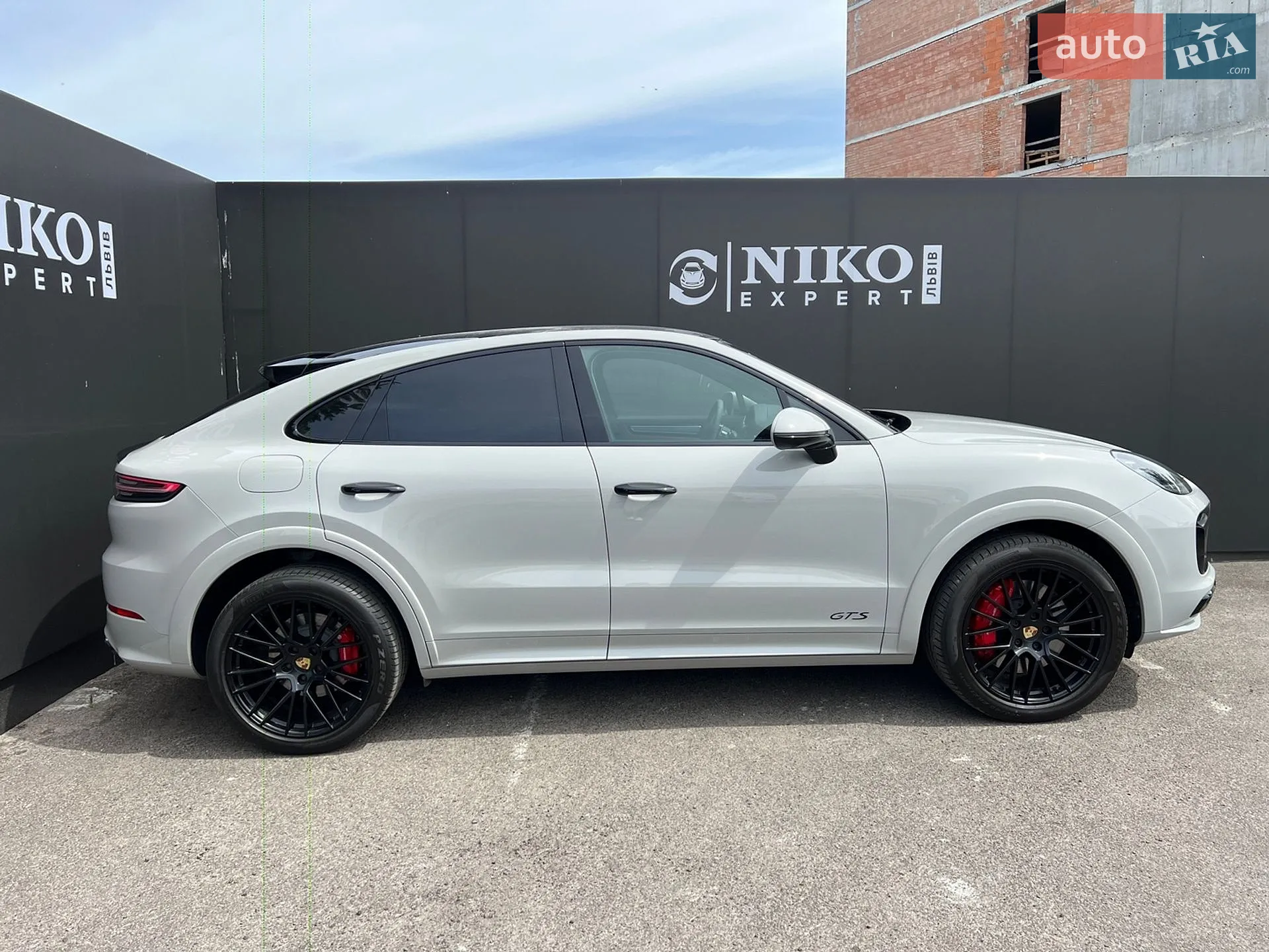 2022 Porsche Cayenne - мініатюра 12