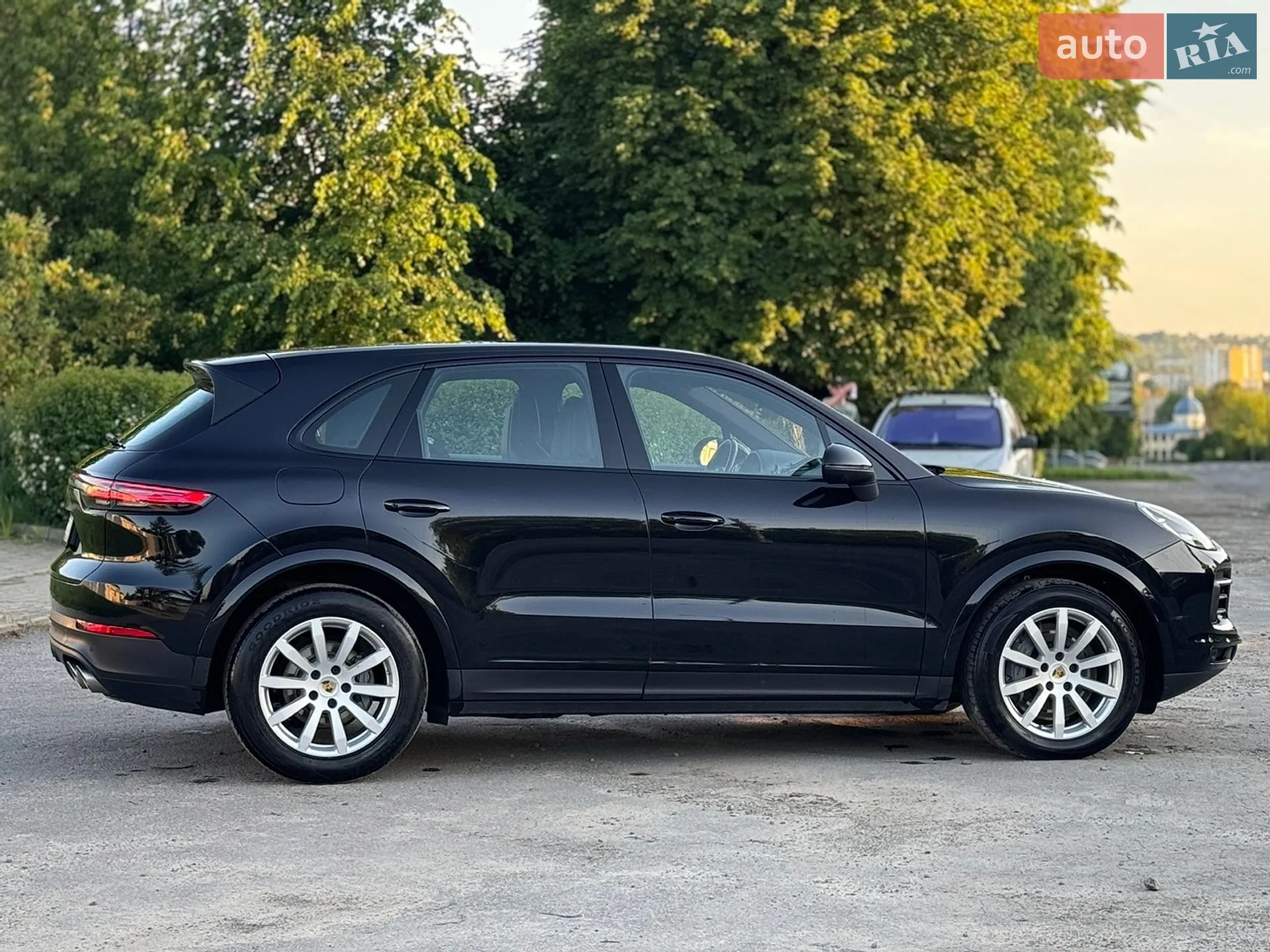 2019 Porsche Cayenne - мініатюра 19