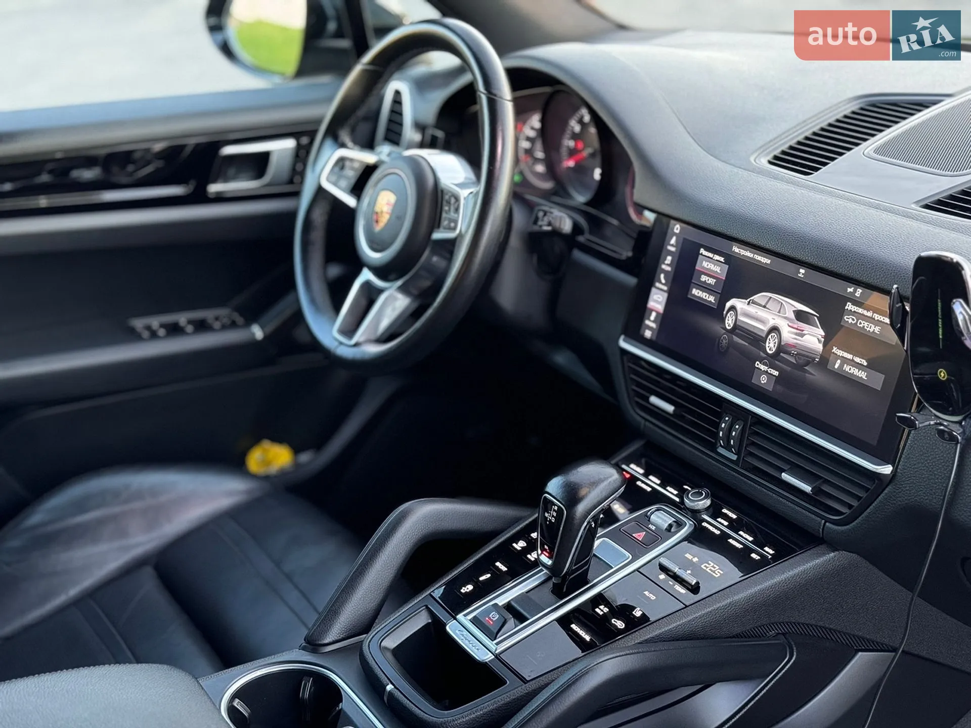 2019 Porsche Cayenne - мініатюра 37