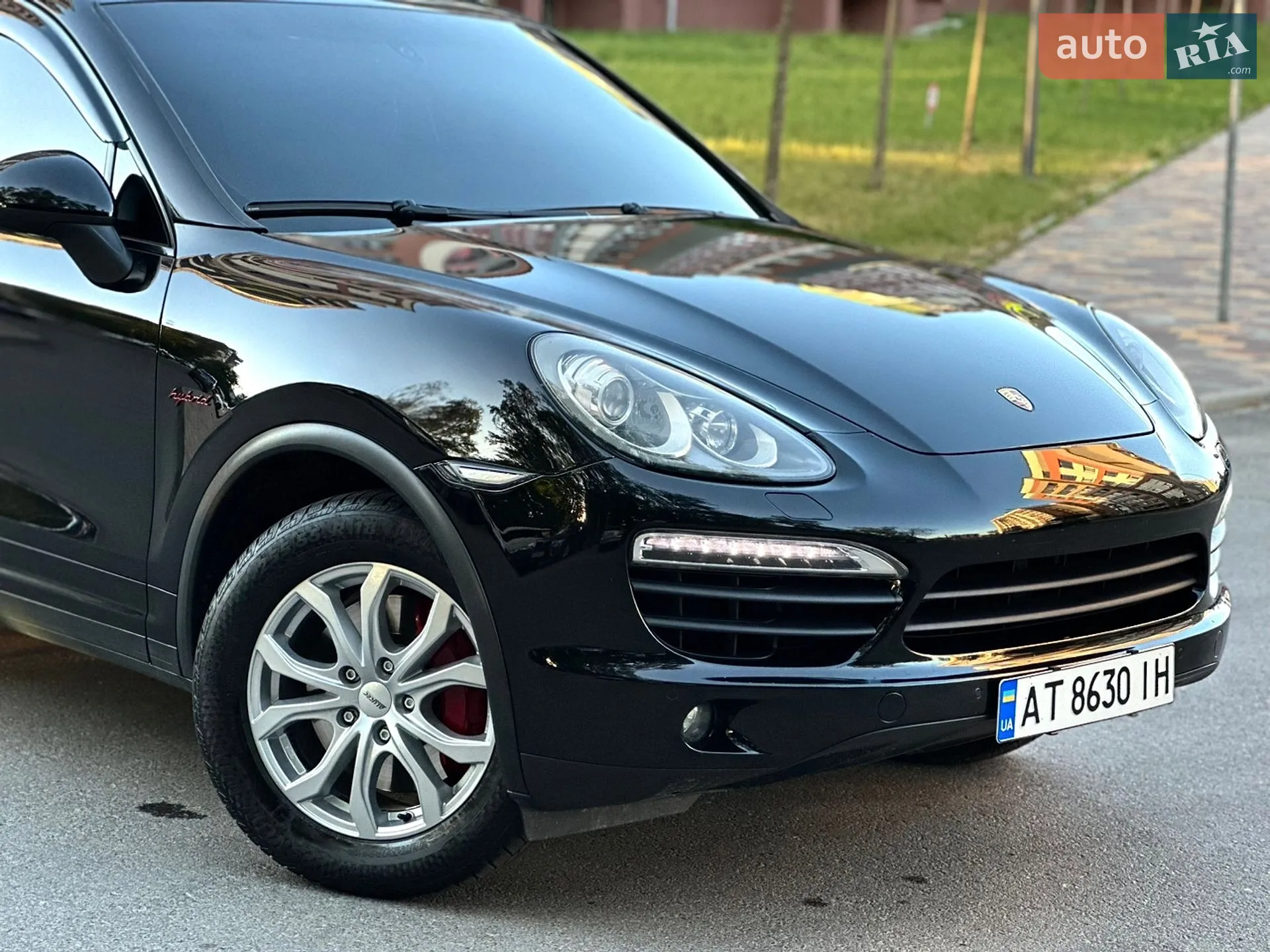 2011 Porsche Cayenne - мініатюра 3
