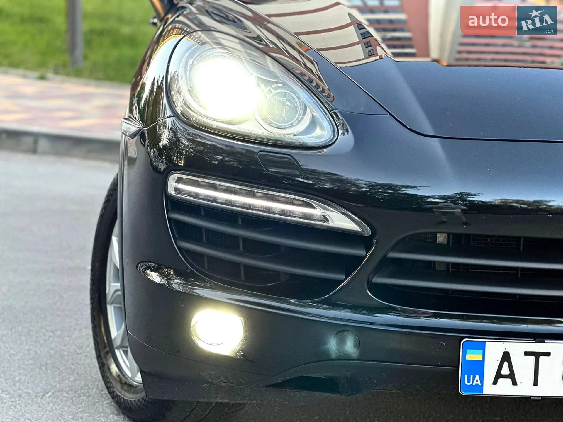 2011 Porsche Cayenne - мініатюра 22