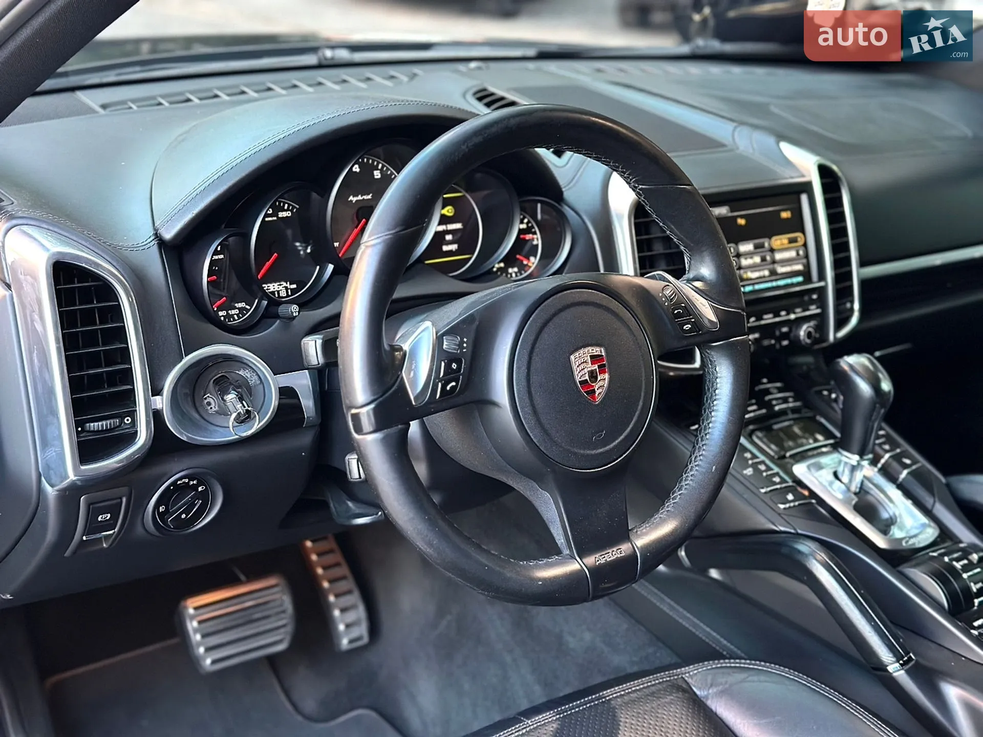 2011 Porsche Cayenne - мініатюра 52