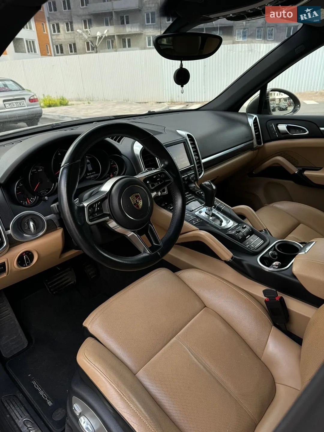 2015 Porsche Cayenne - мініатюра 19