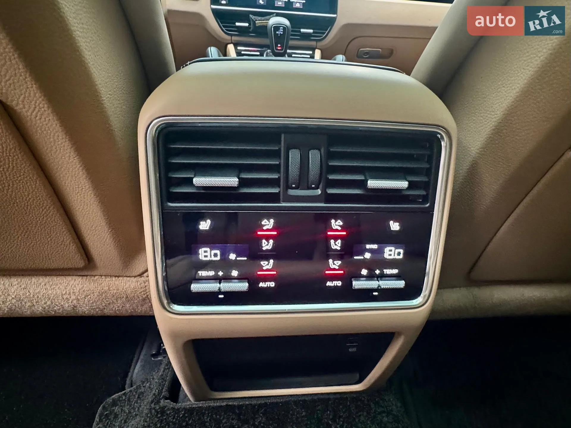 2017 Porsche Cayenne - мініатюра 17