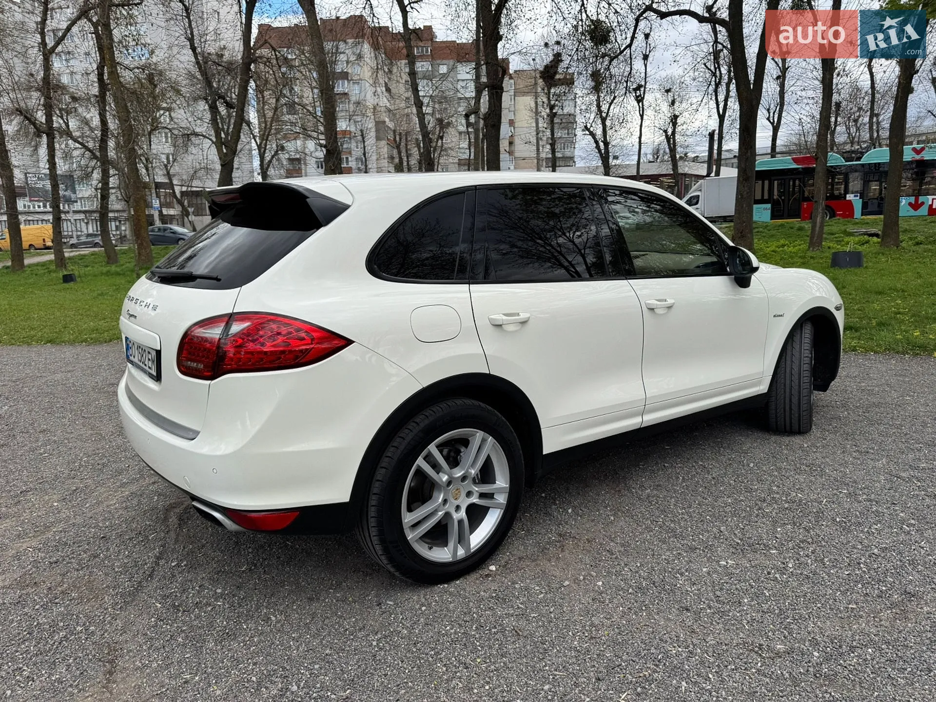 2011 Porsche Cayenne - мініатюра 17