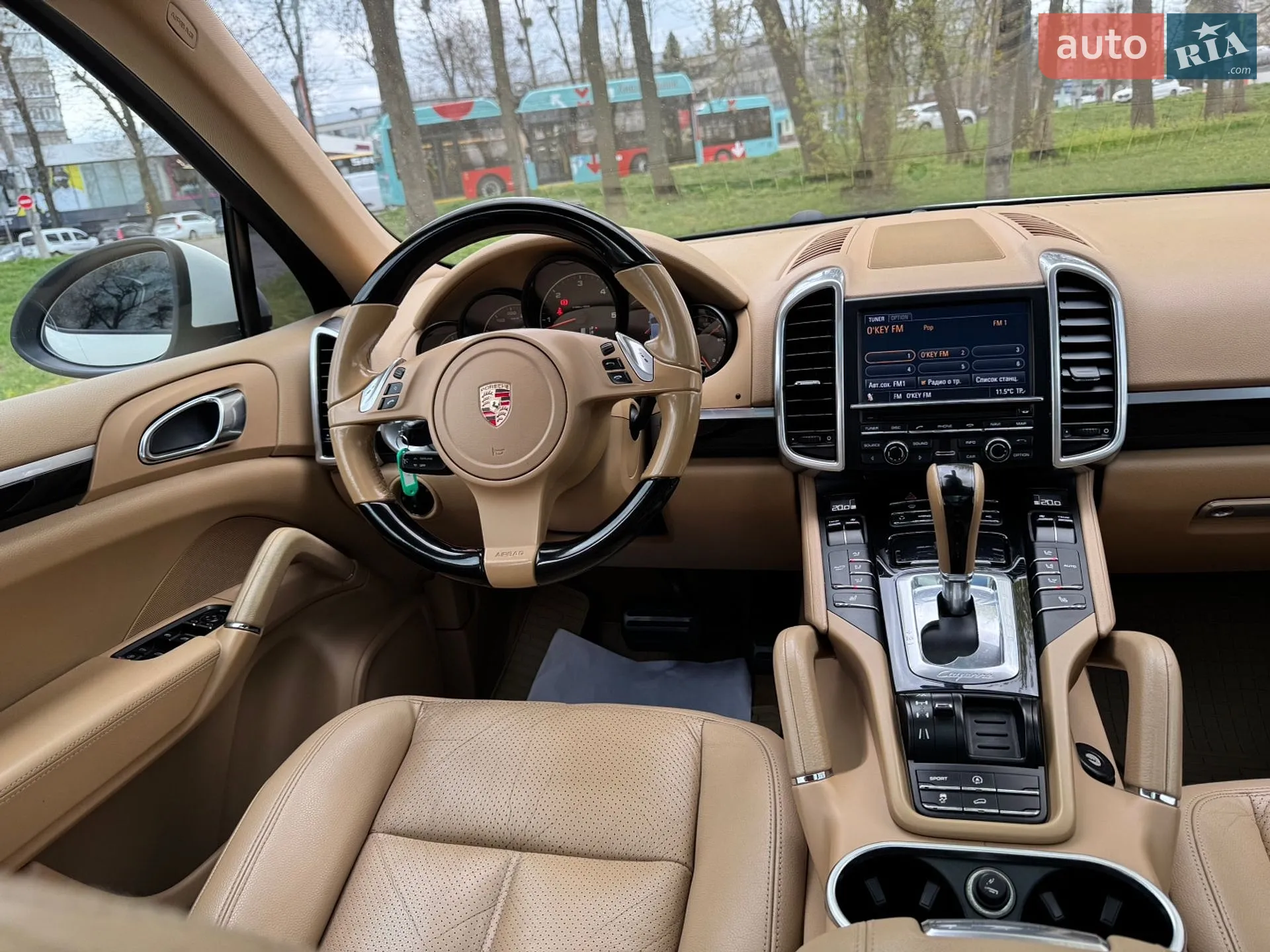 2011 Porsche Cayenne - мініатюра 27