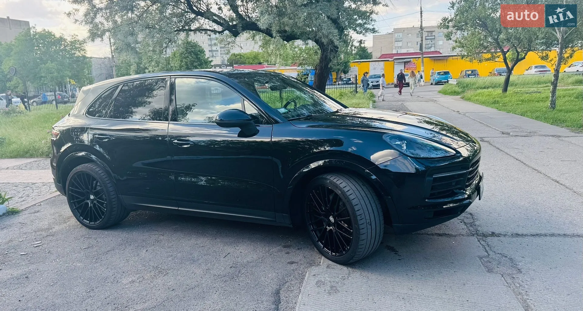 2019 Porsche Cayenne - мініатюра 9