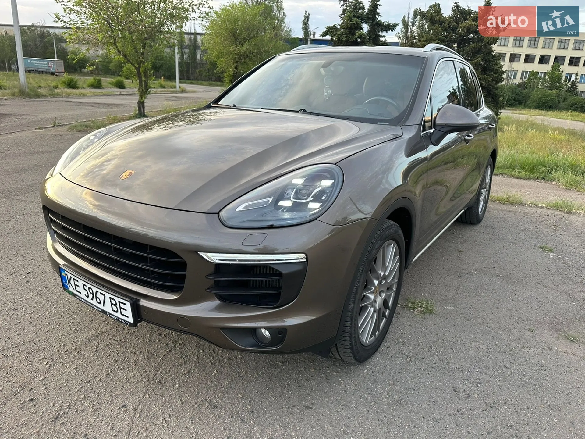 2016 Porsche Cayenne - мініатюра 32