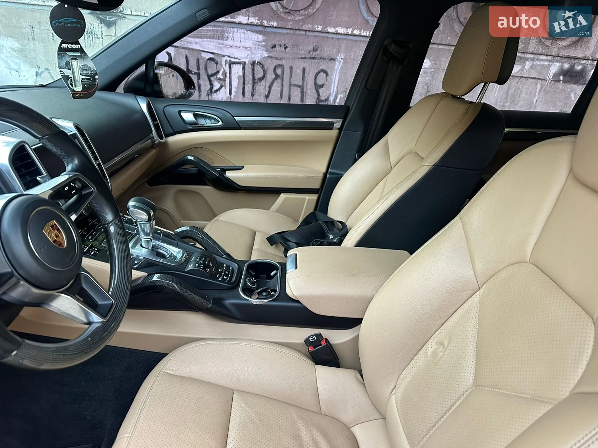 2016 Porsche Cayenne - мініатюра 47
