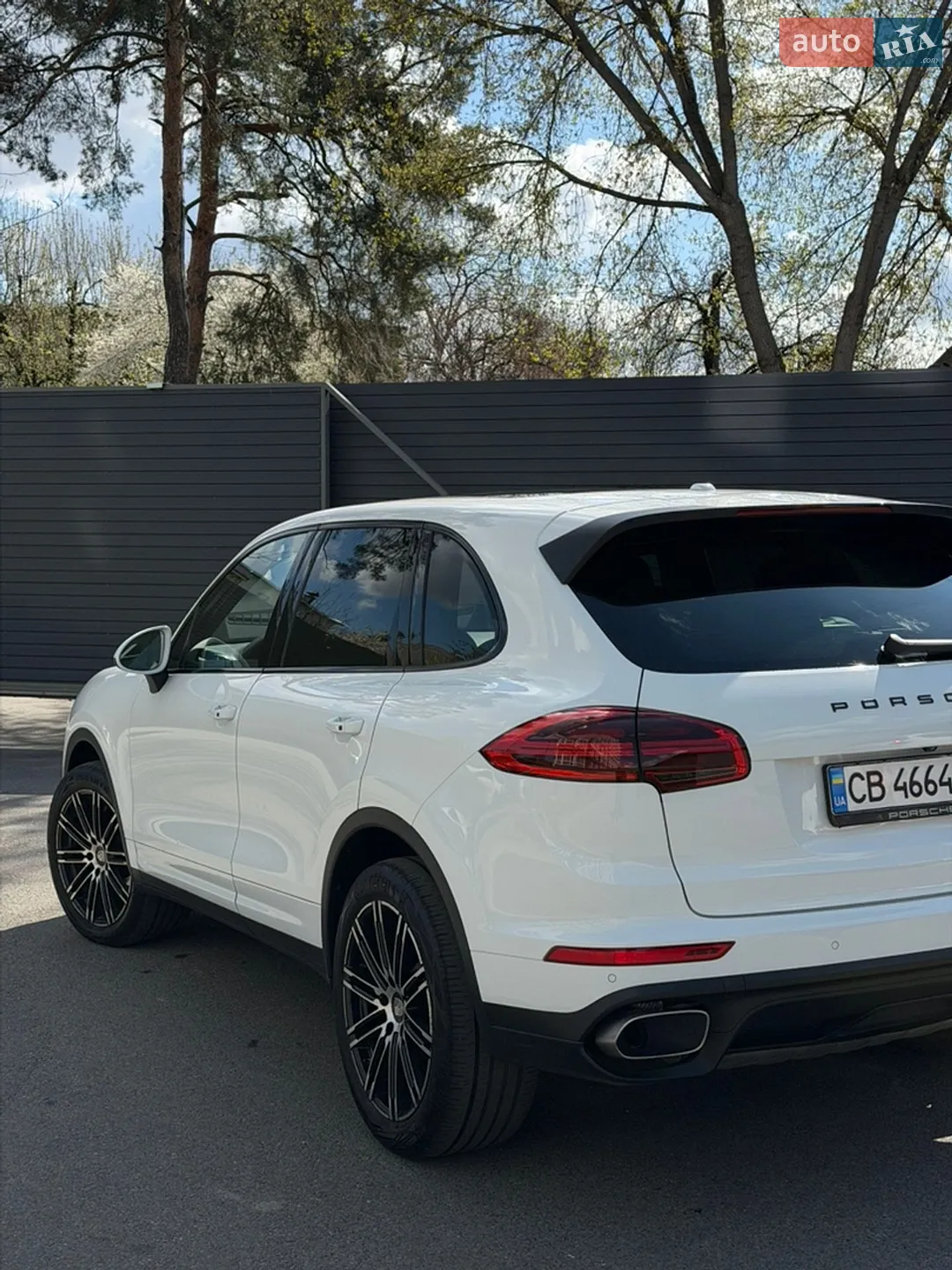 2015 Porsche Cayenne - мініатюра 8