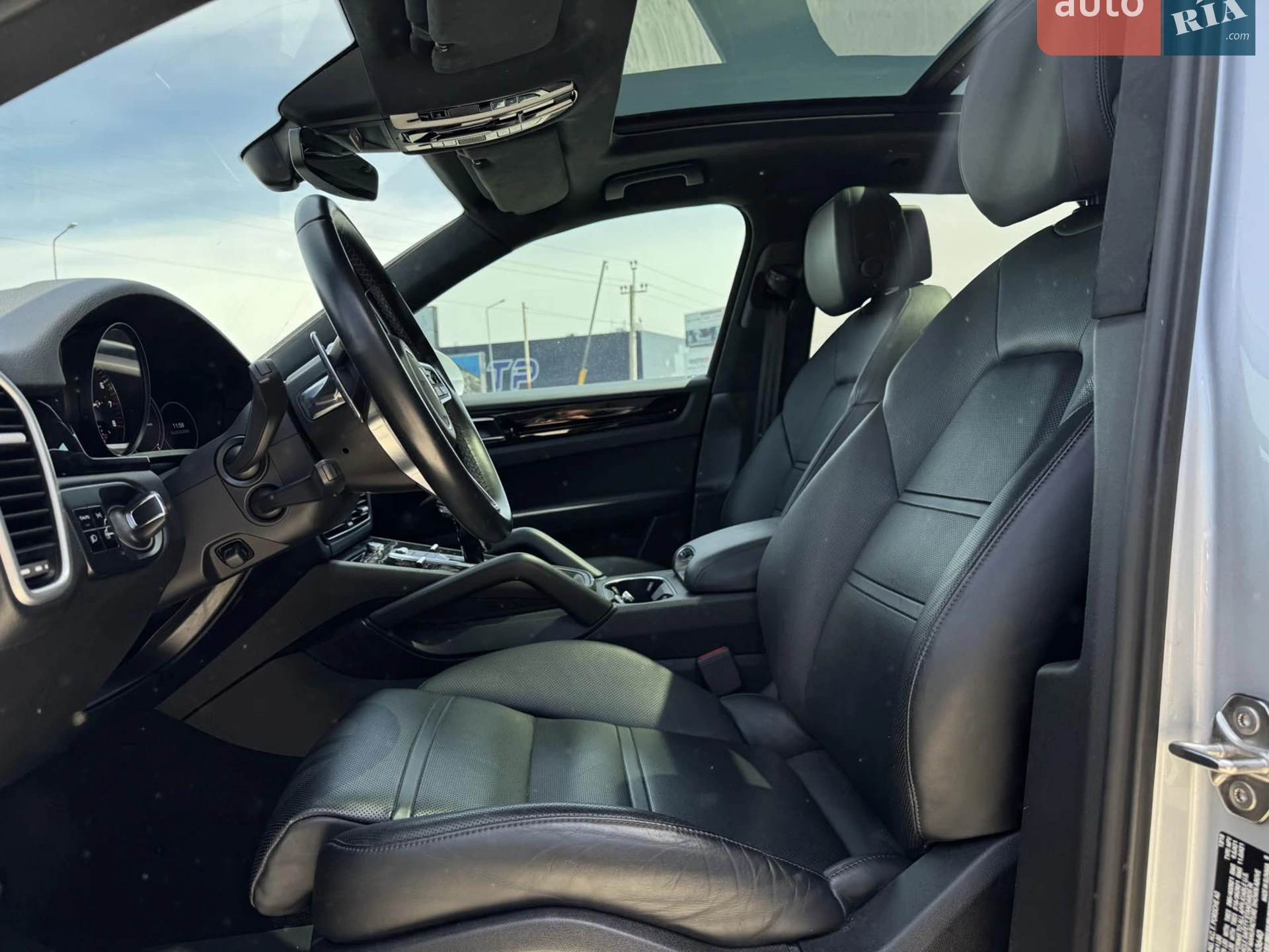 2018 Porsche Cayenne - мініатюра 41