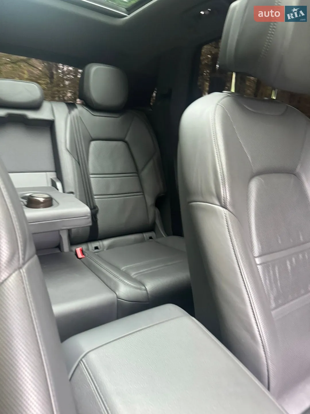 2021 Porsche Cayenne - мініатюра 10