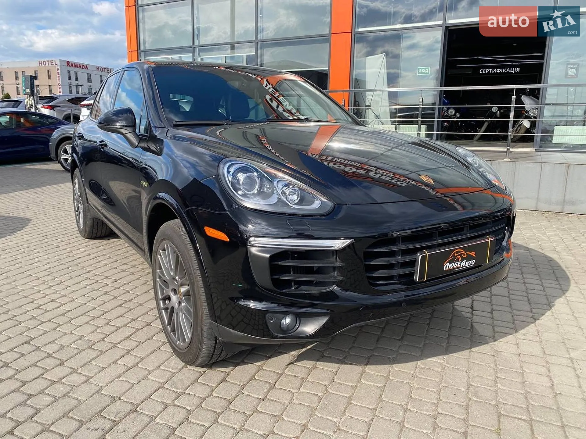 2016 Porsche Cayenne - фото 1