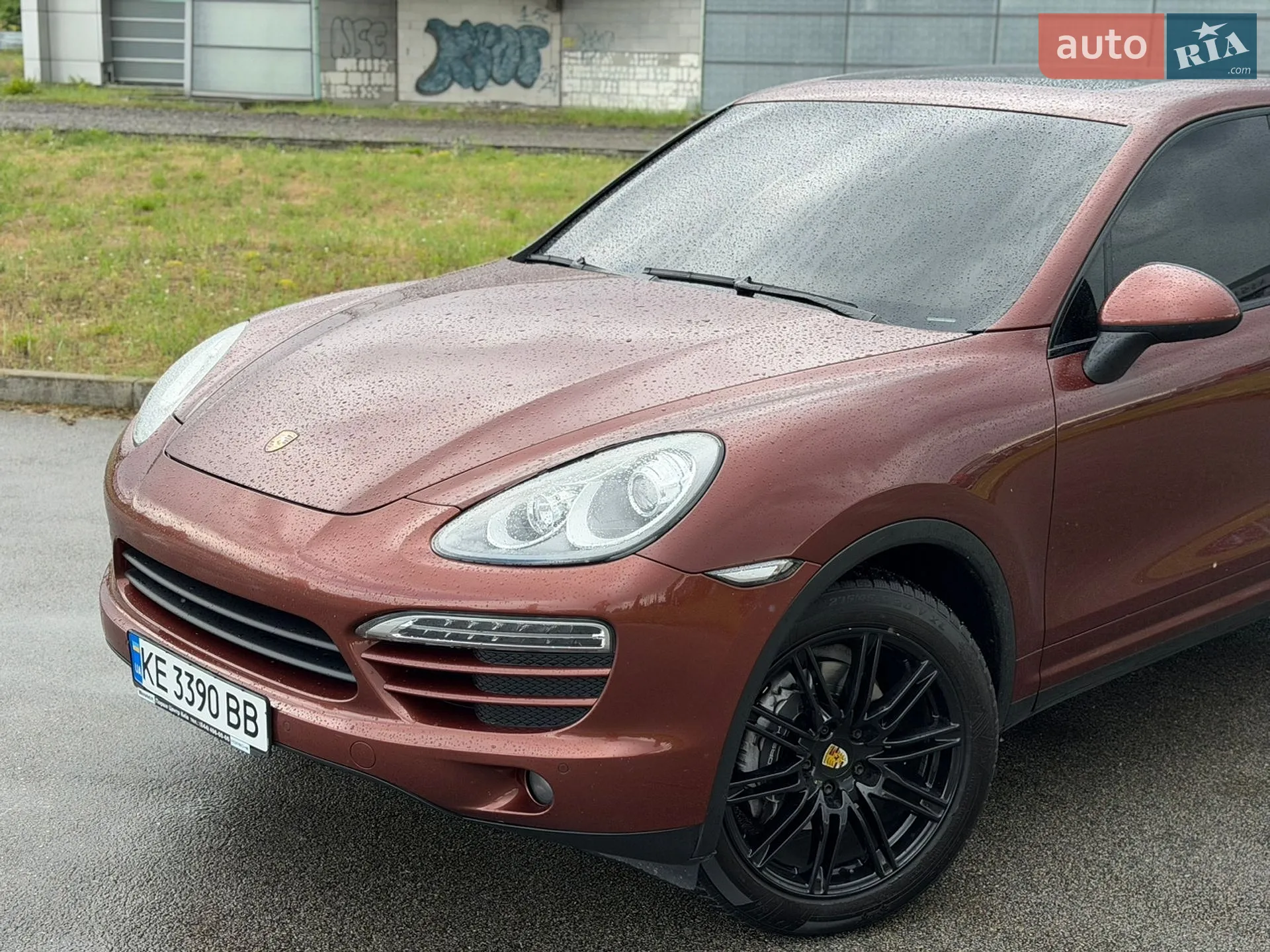 2011 Porsche Cayenne - мініатюра 2