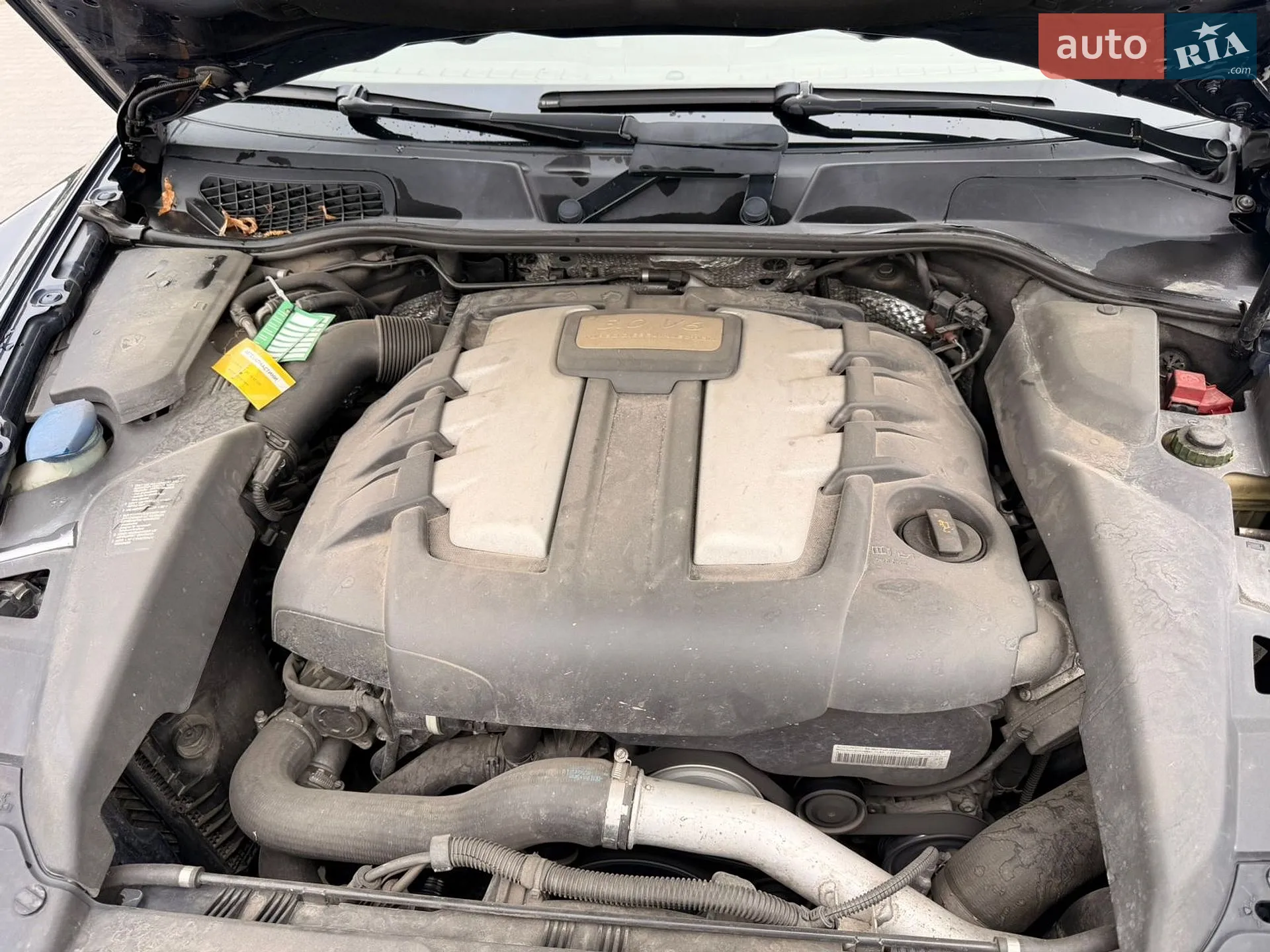 2010 Porsche Cayenne - мініатюра 28