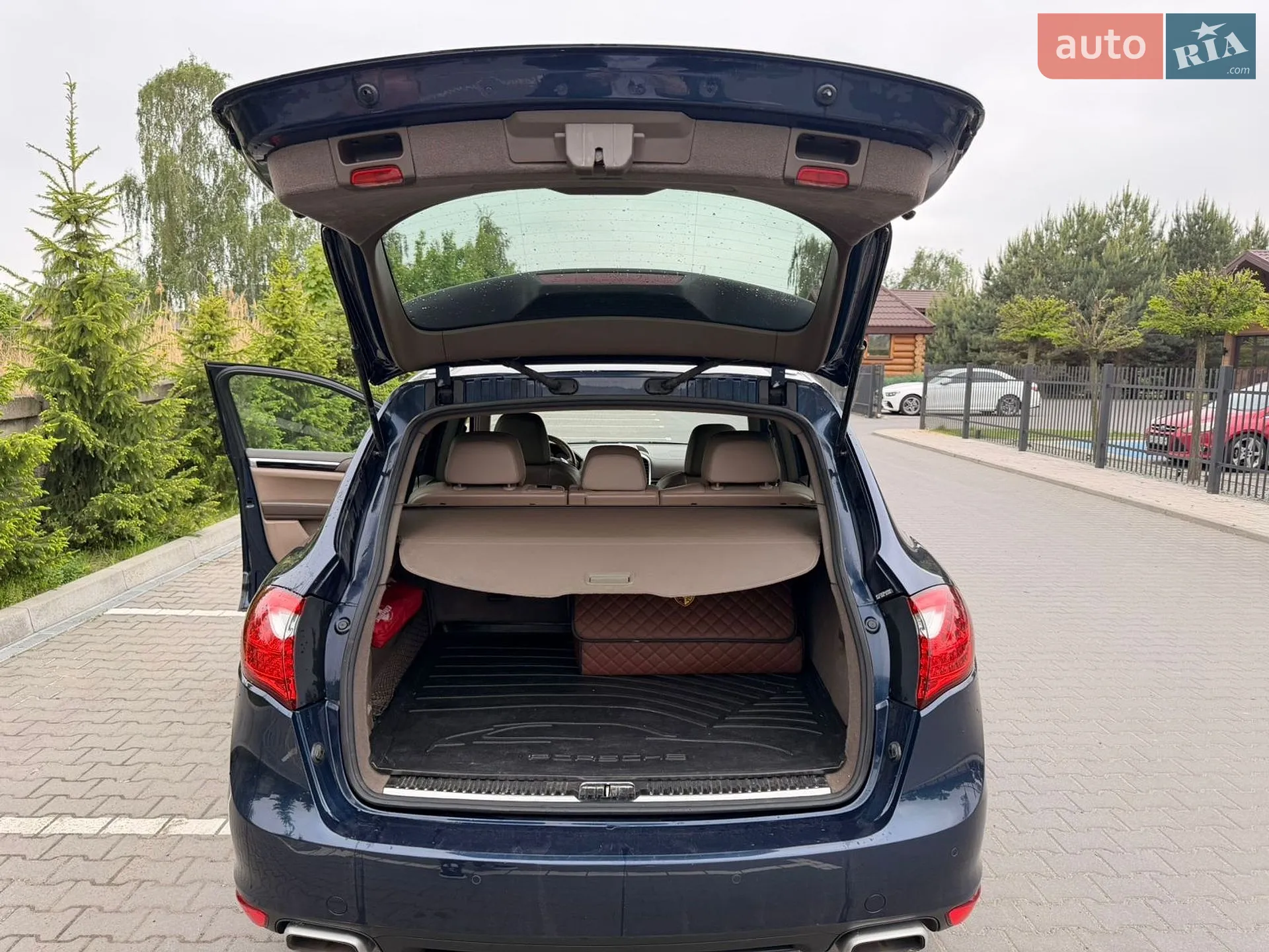 2010 Porsche Cayenne - мініатюра 48