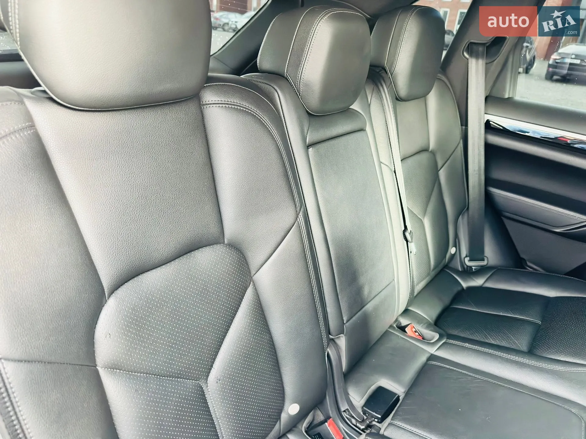 2014 Porsche Cayenne - мініатюра 34
