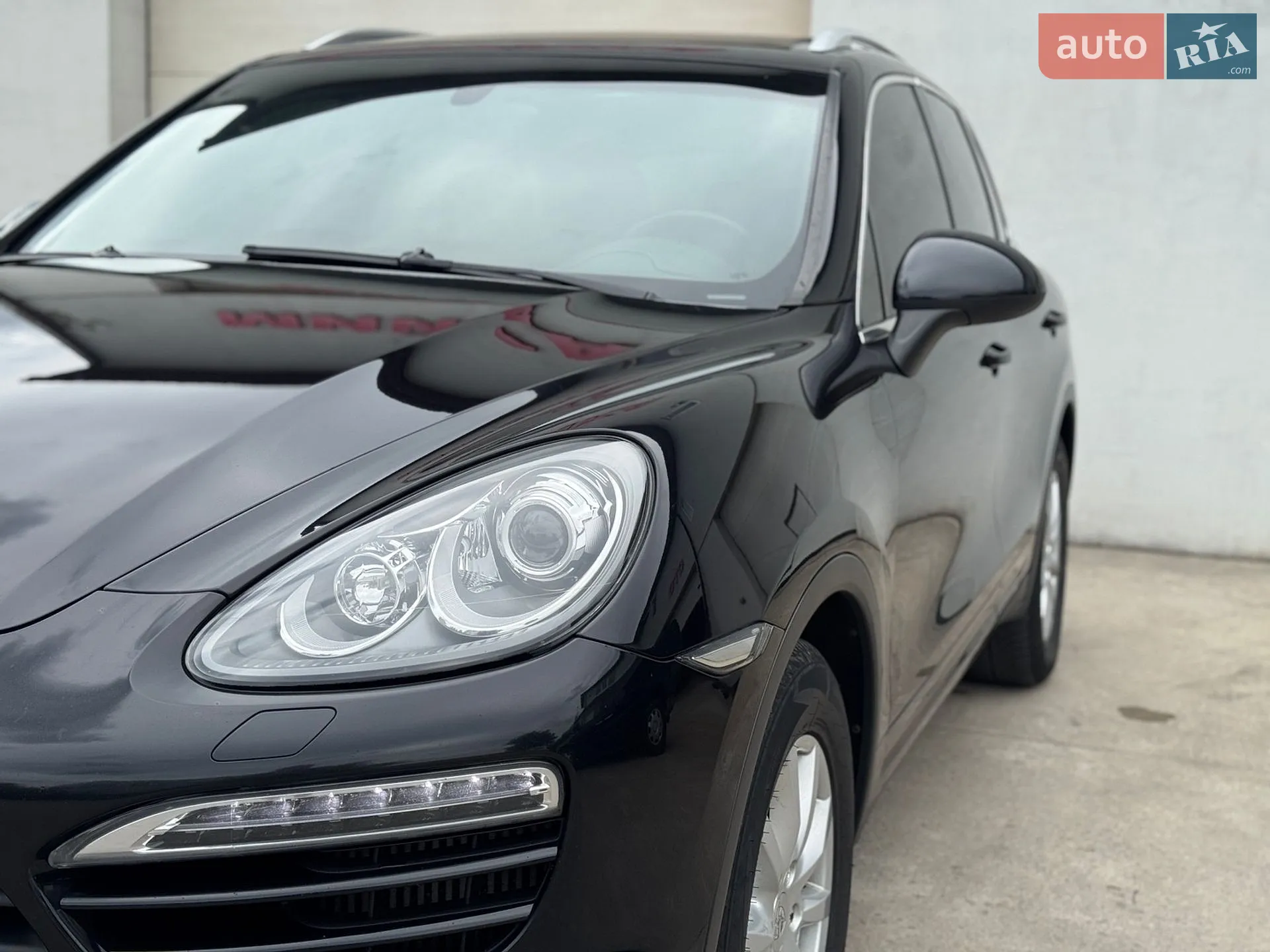 2011 Porsche Cayenne - мініатюра 11