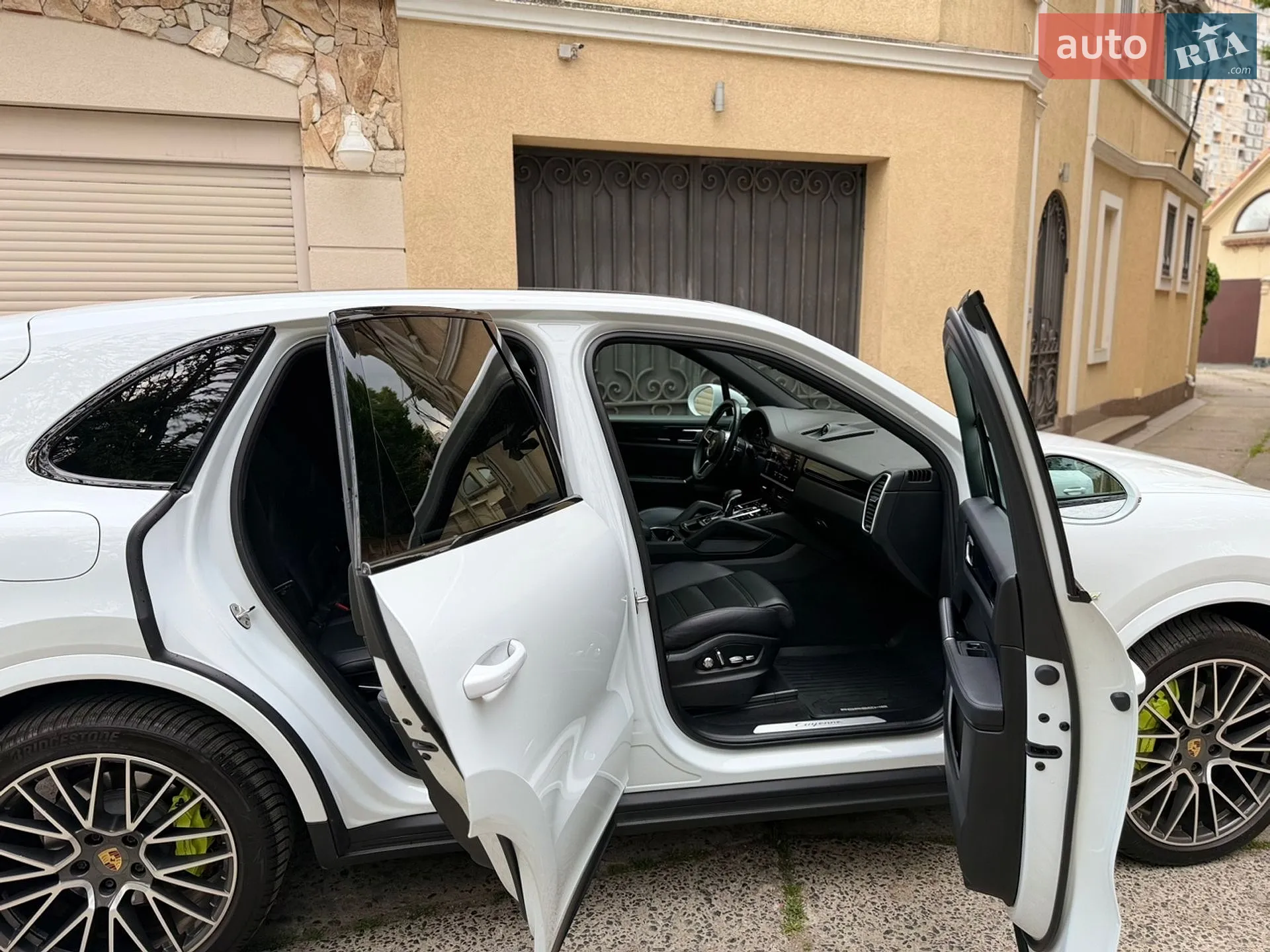 2020 Porsche Cayenne - мініатюра 27