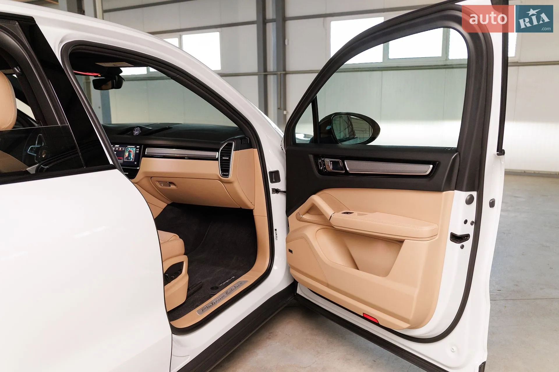 2022 Porsche Cayenne - мініатюра 33