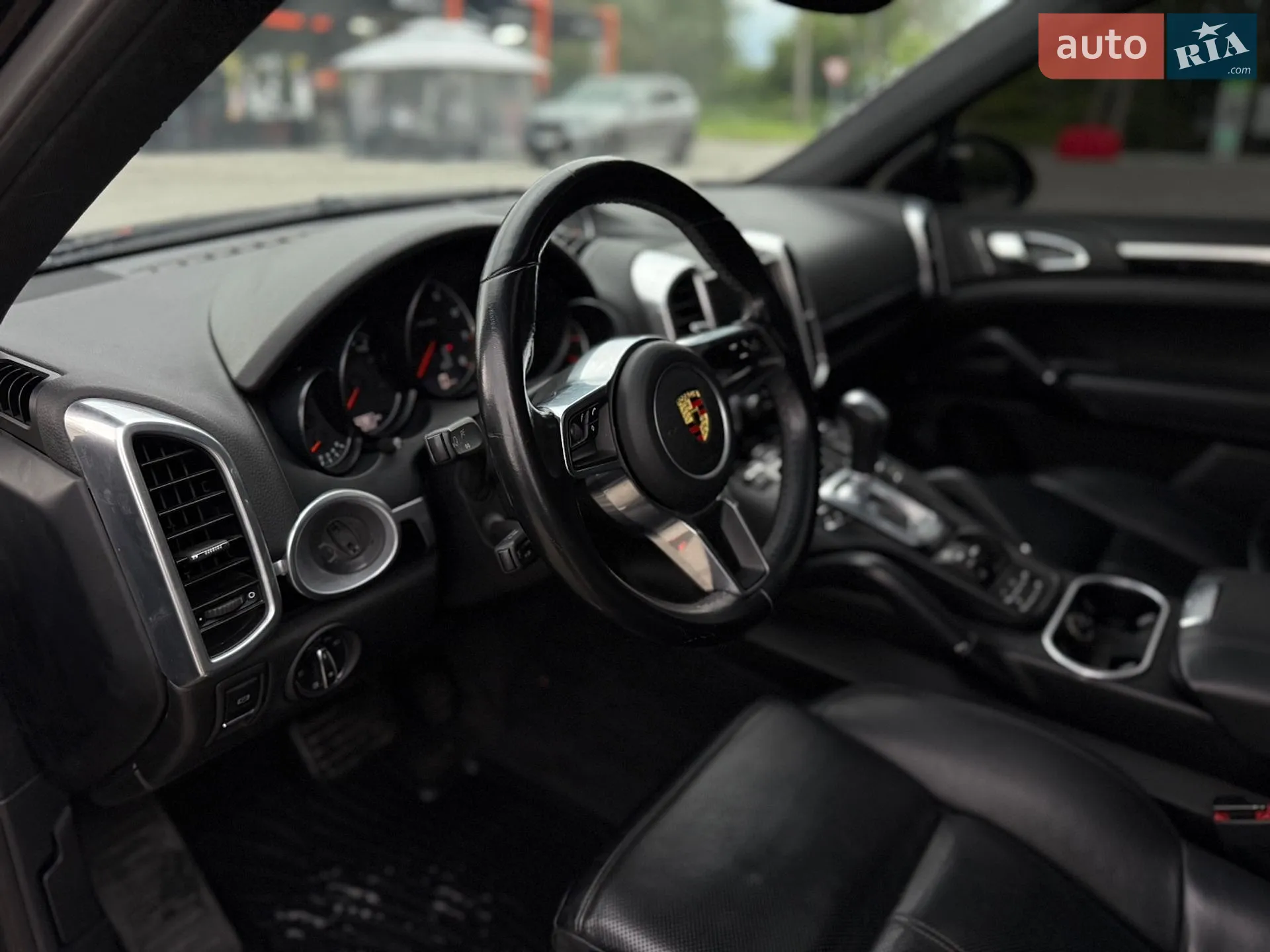 2016 Porsche Cayenne - мініатюра 18