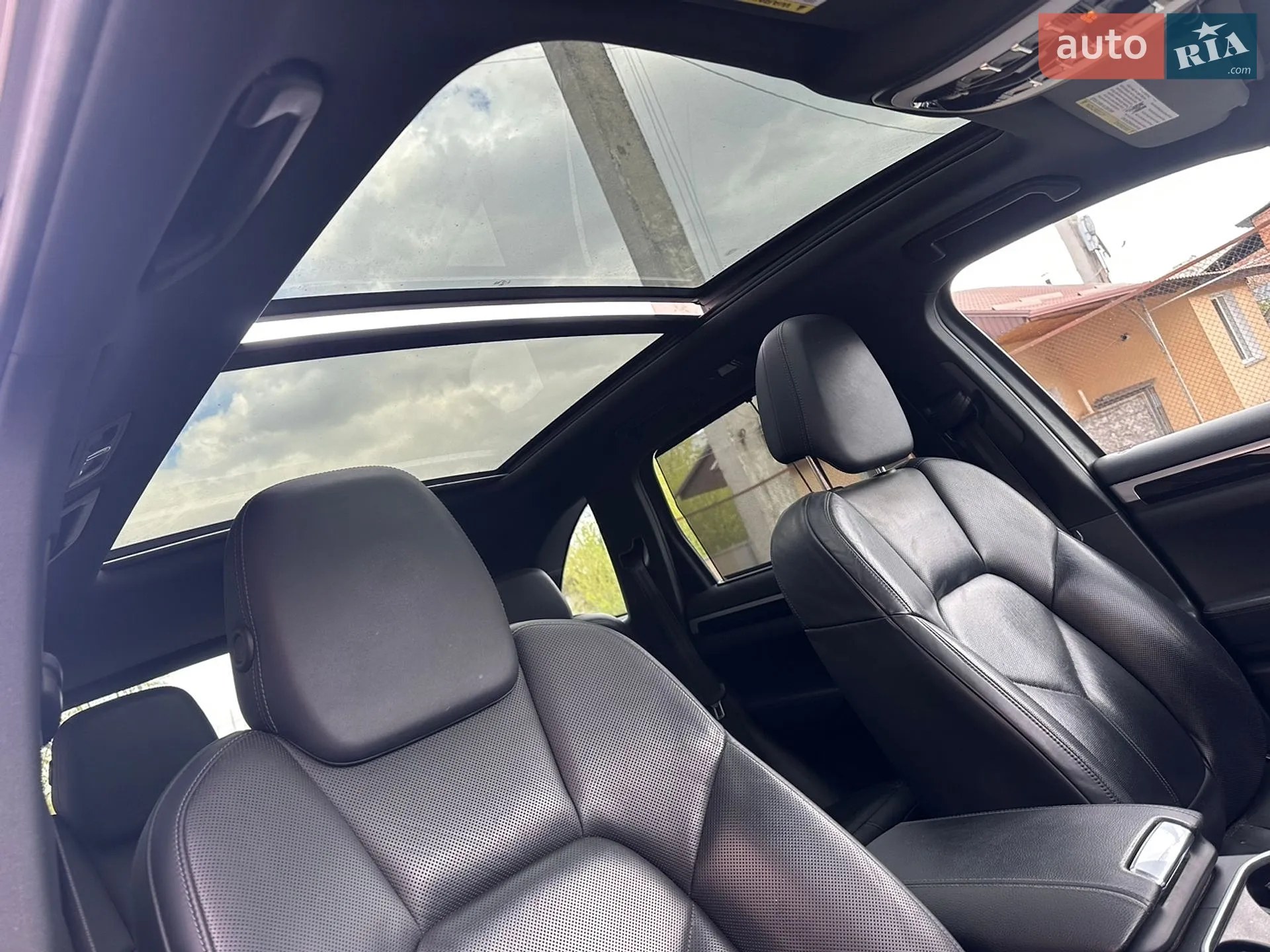 2014 Porsche Cayenne - мініатюра 9