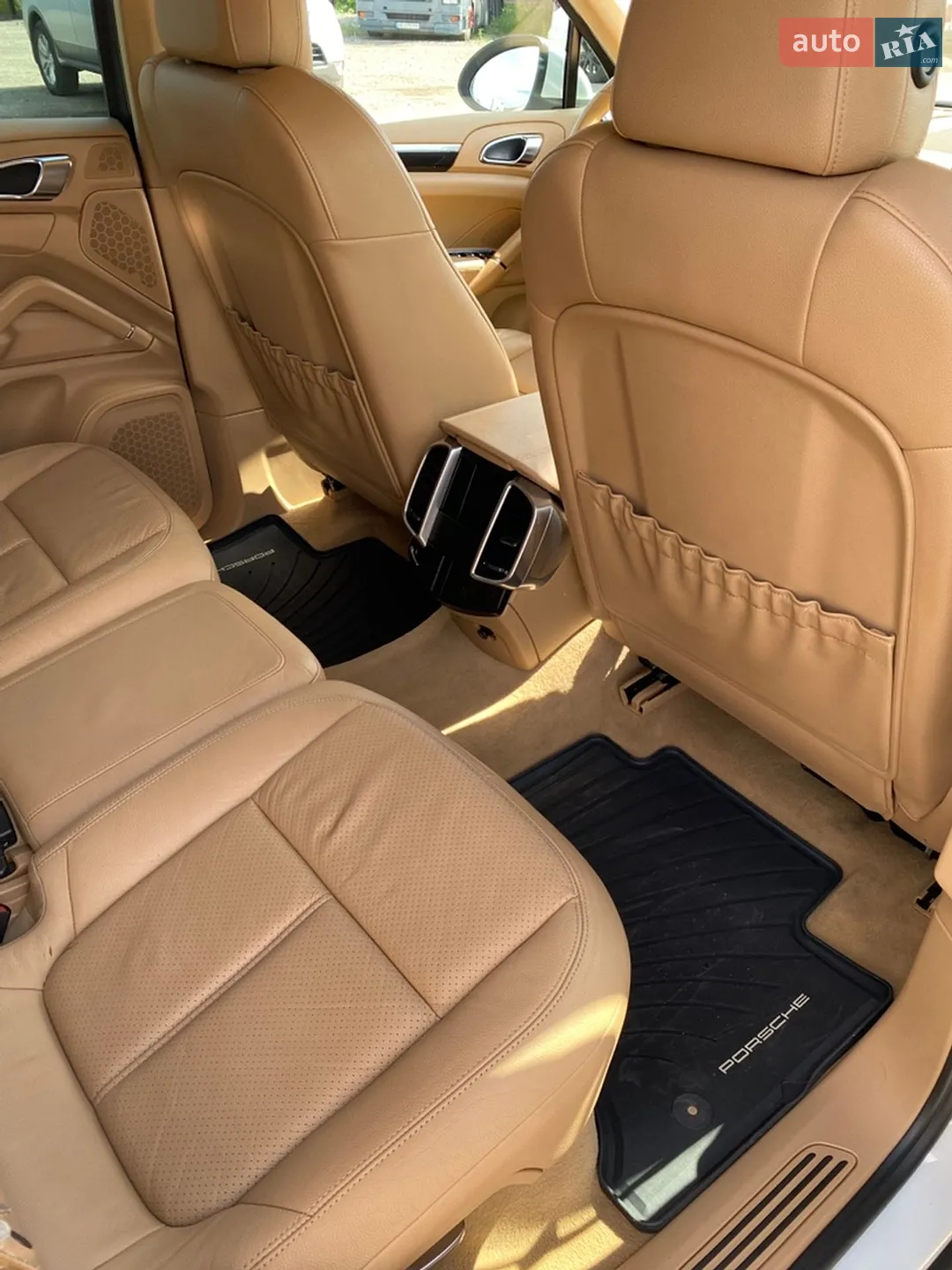 2012 Porsche Cayenne - мініатюра 18
