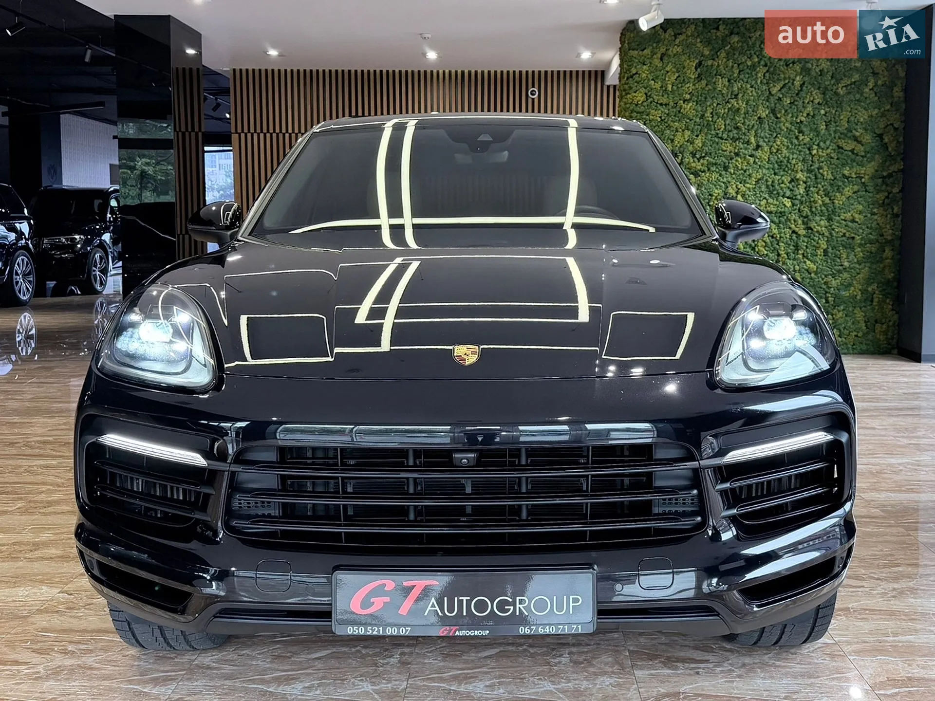 2019 Porsche Cayenne - мініатюра 2