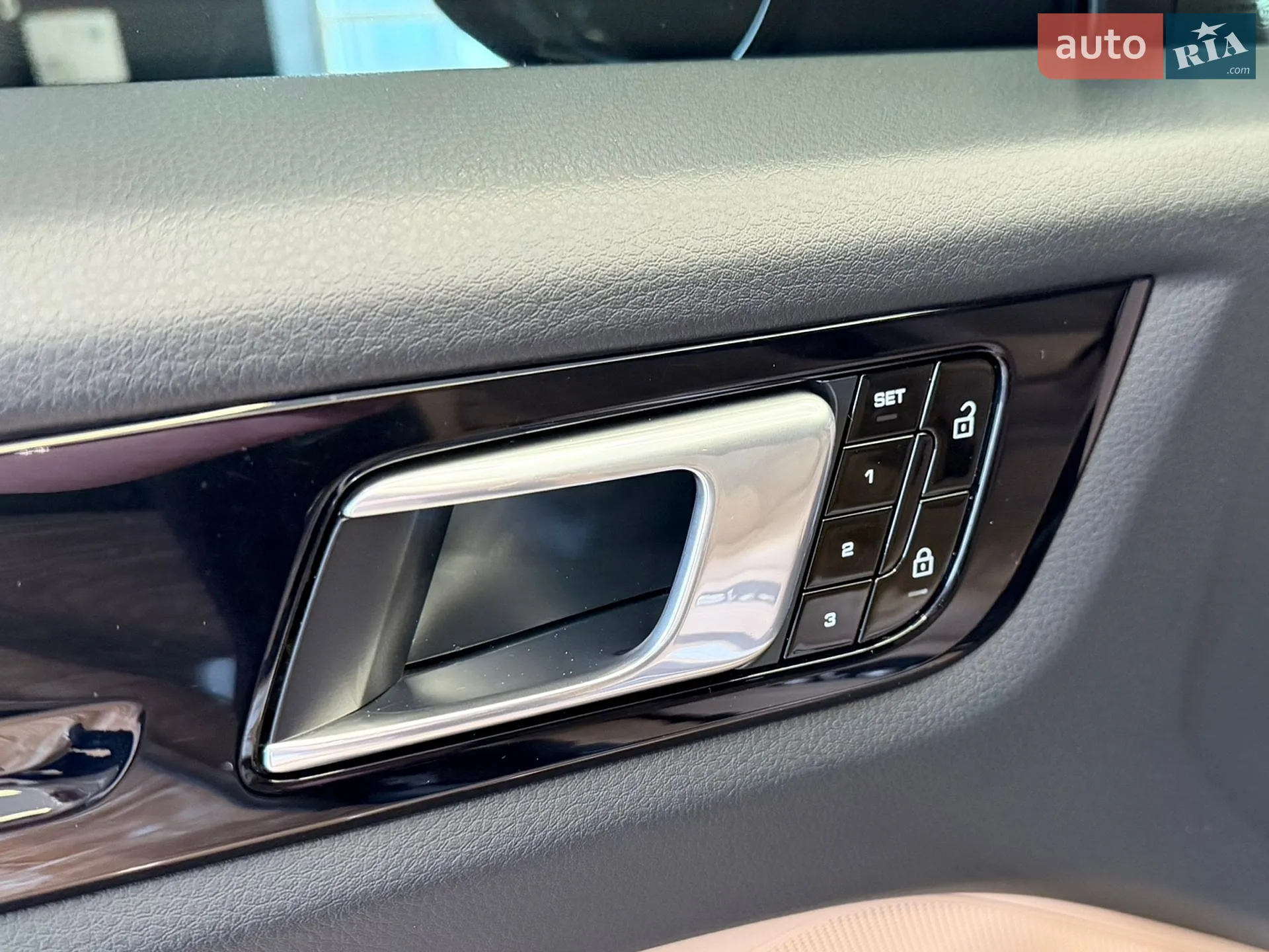 2019 Porsche Cayenne - мініатюра 18