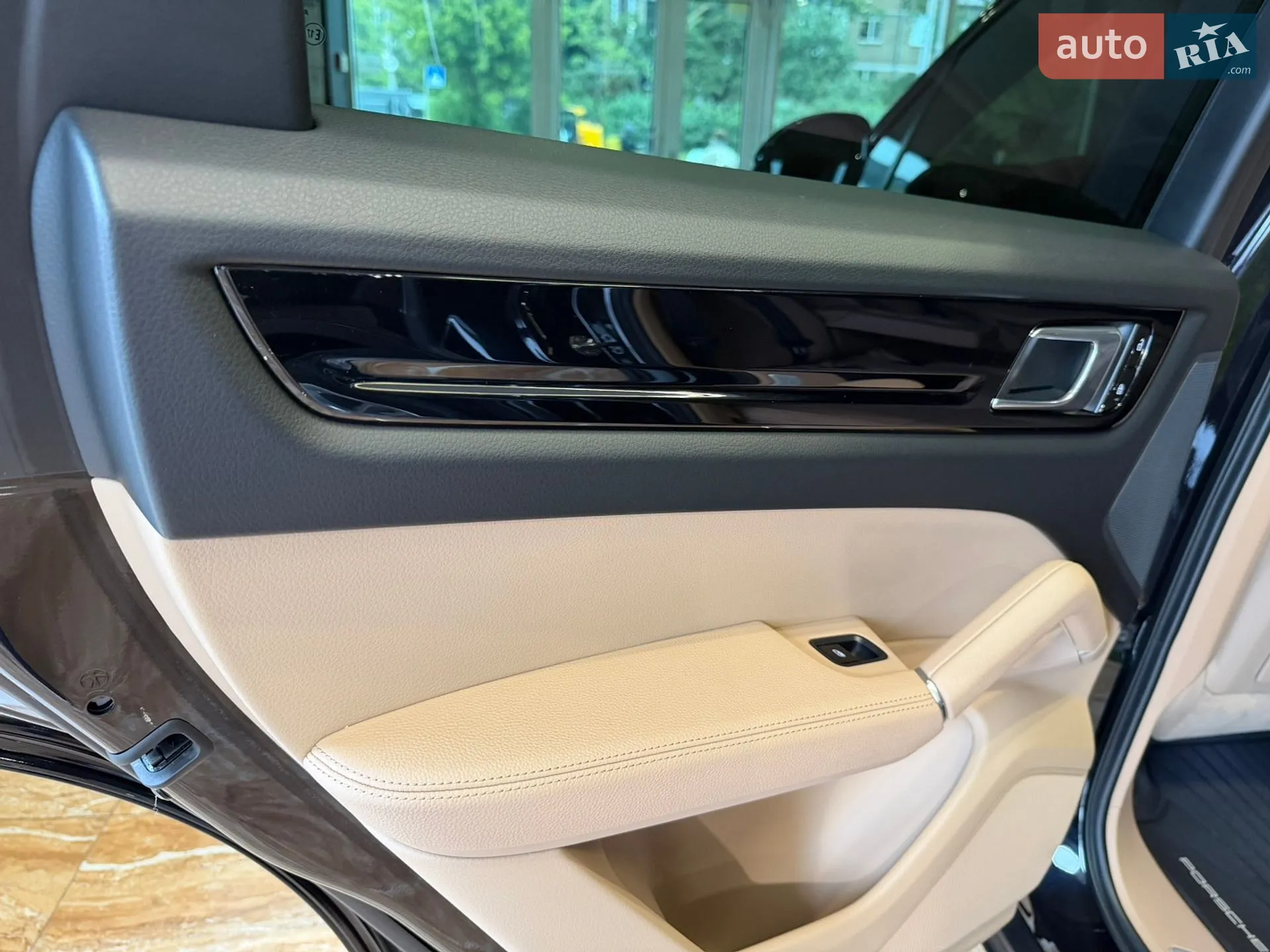 2019 Porsche Cayenne - мініатюра 40