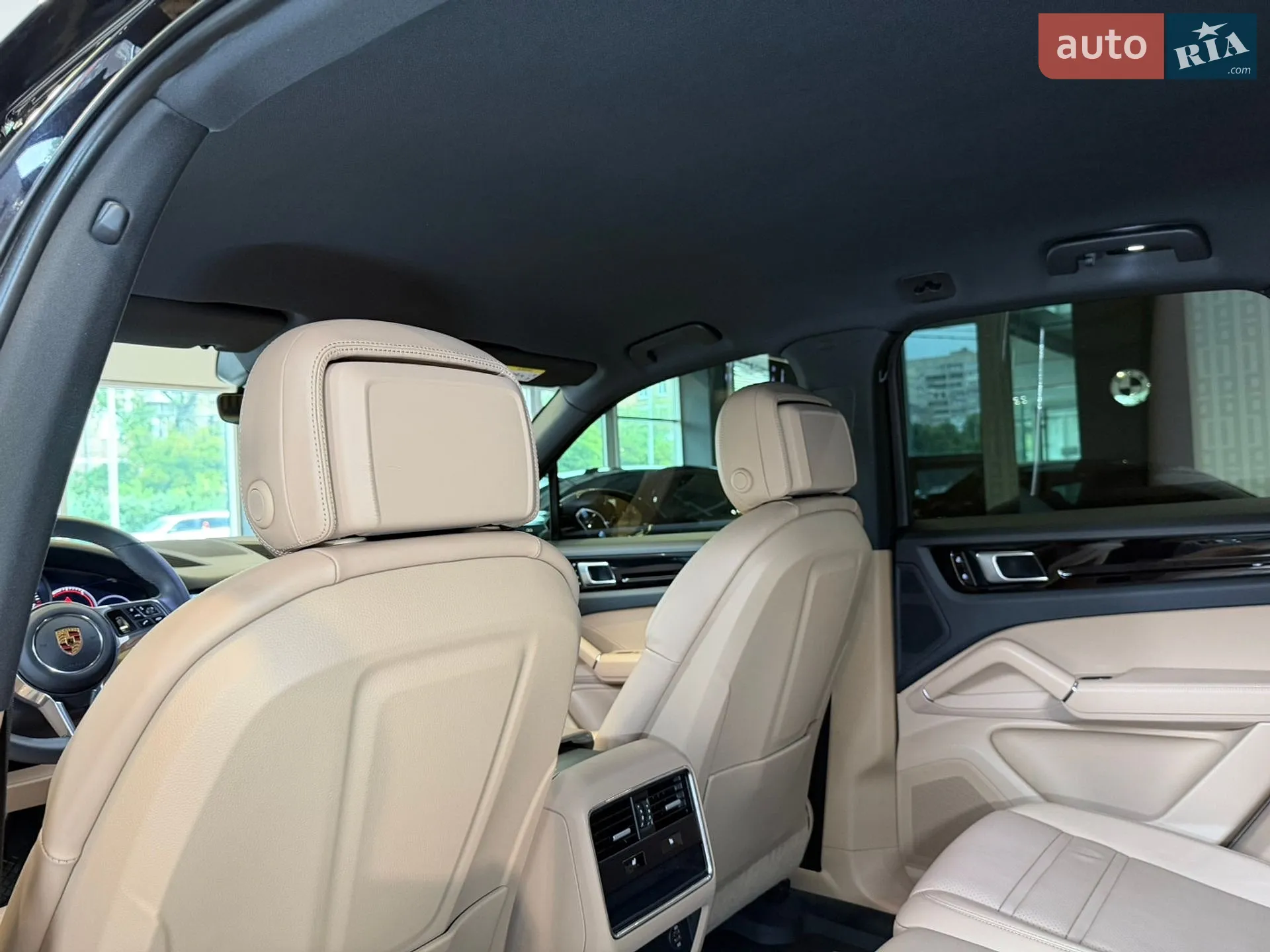 2019 Porsche Cayenne - мініатюра 44