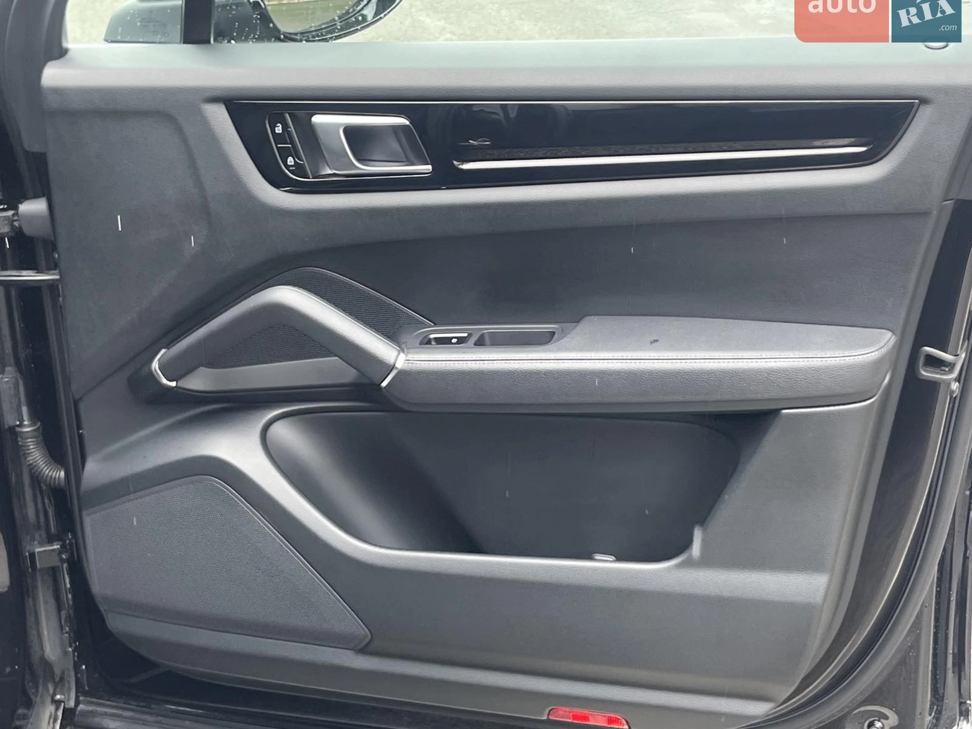 2020 Porsche Cayenne - мініатюра 41