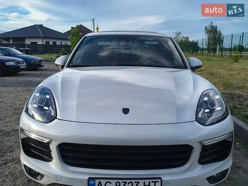 Porsche Cayenne 2015