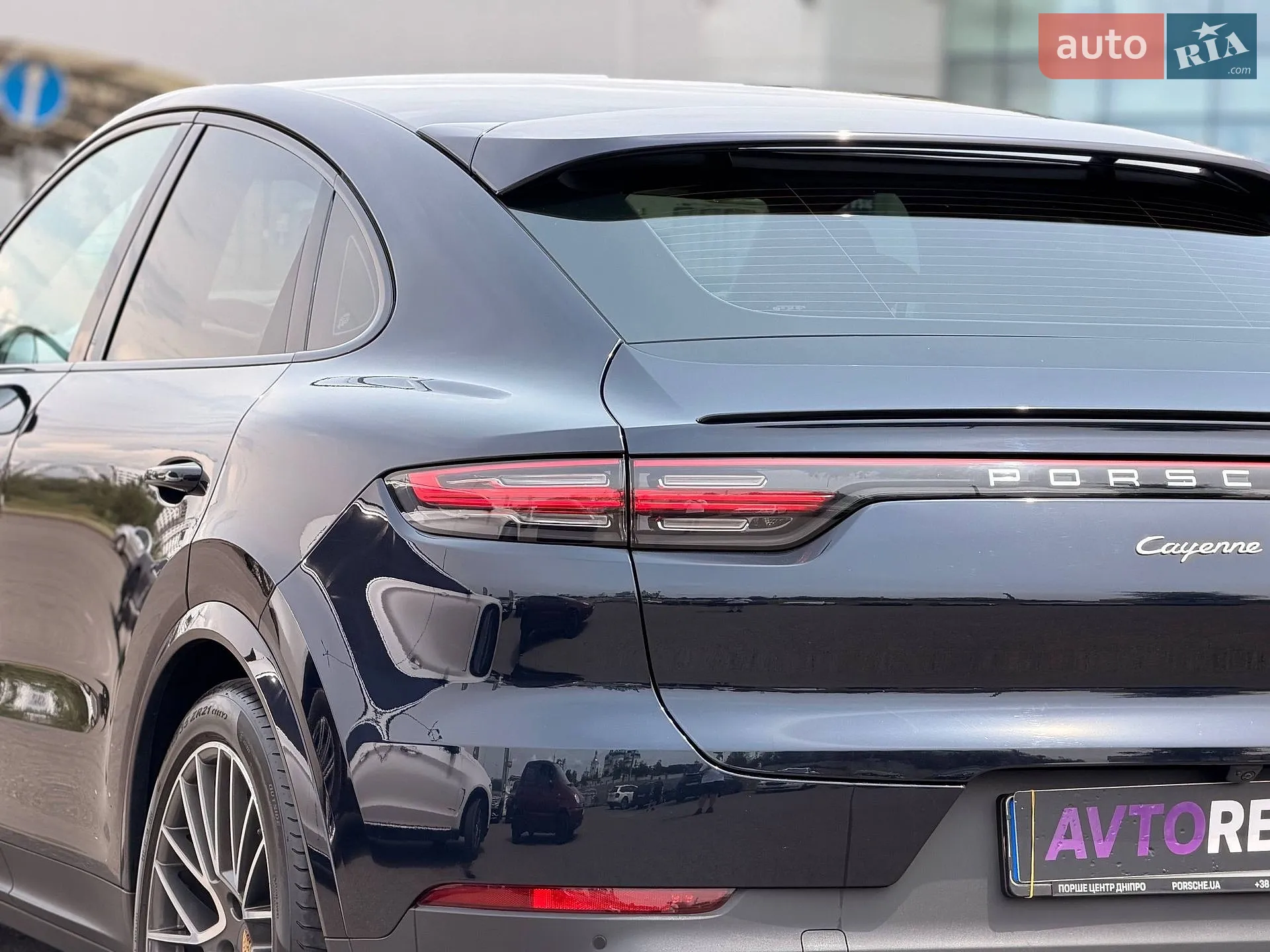 2021 Porsche Cayenne - мініатюра 31
