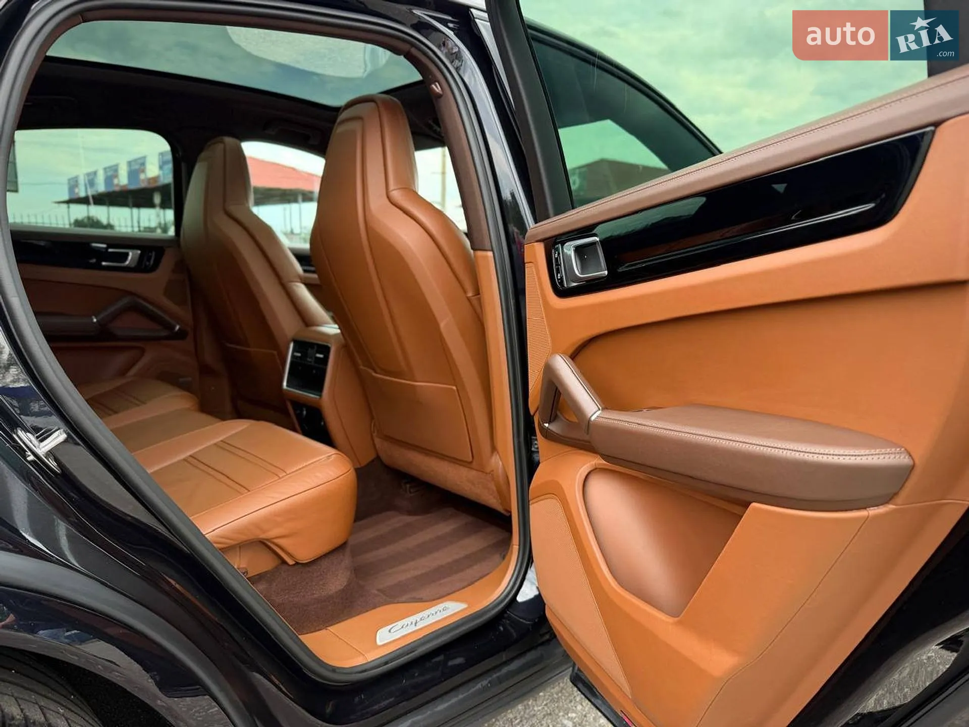 2019 Porsche Cayenne Coupe - мініатюра 75