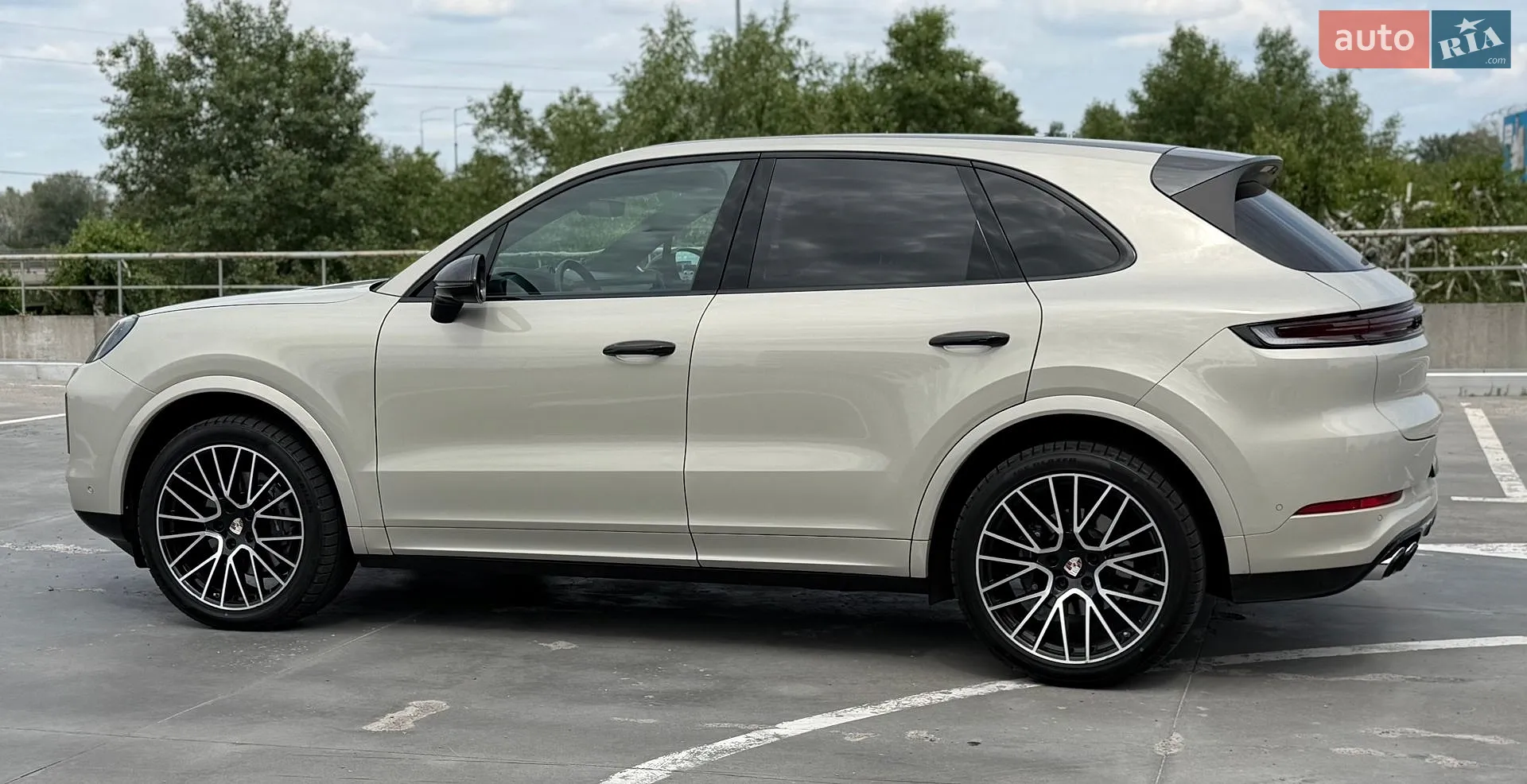 2023 Porsche Cayenne - мініатюра 7