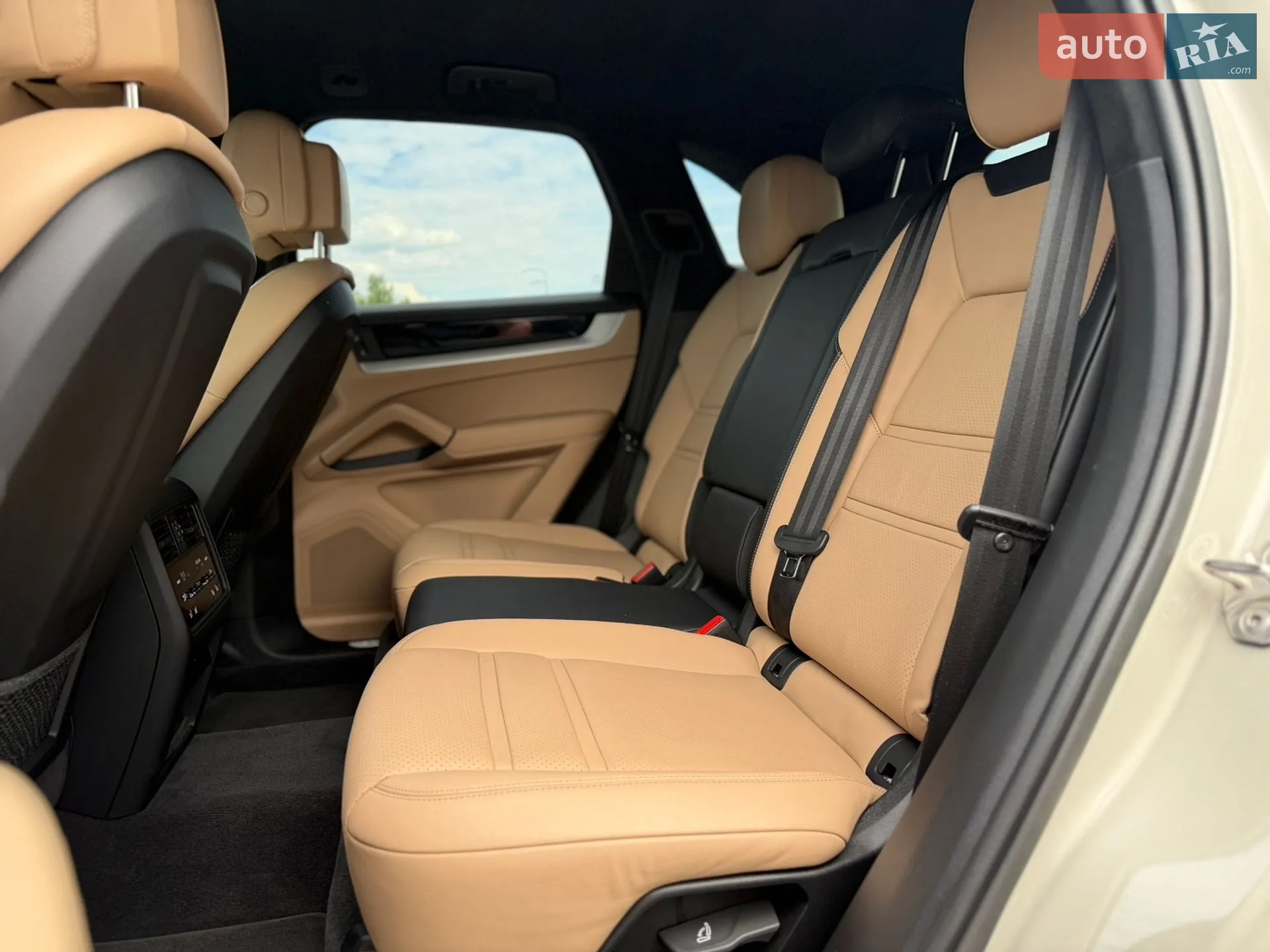 2023 Porsche Cayenne - мініатюра 38