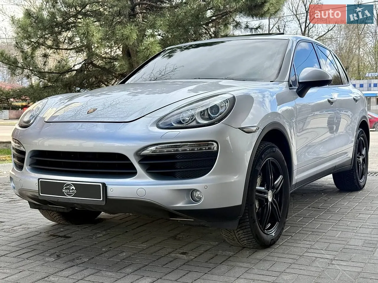 2010 Porsche Cayenne - мініатюра 13