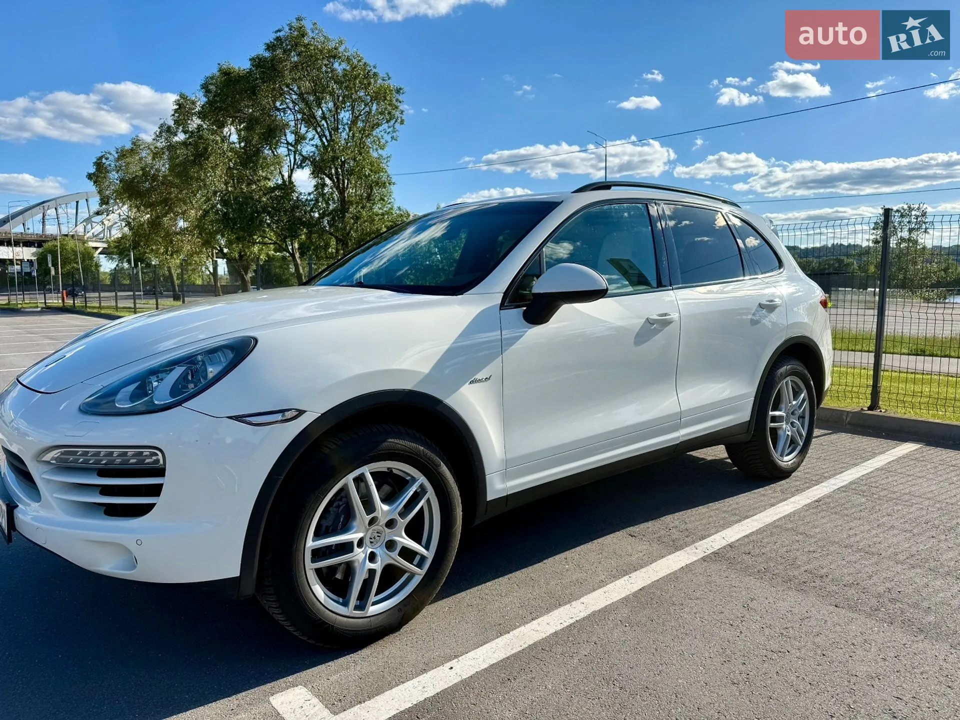 2011 Porsche Cayenne - мініатюра 4