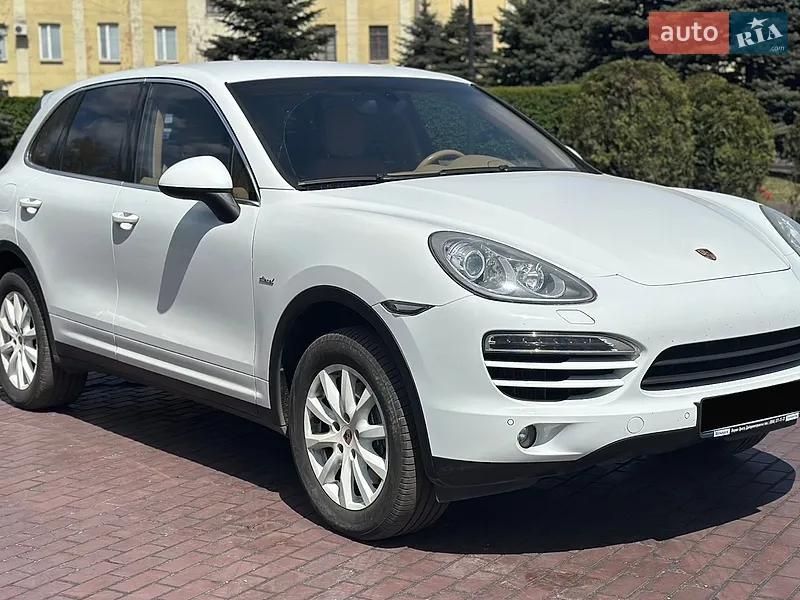 Porsche Cayenne 2012 VIN WP1ZZZ92ZDLA26724 фото оголошення 5 з 77