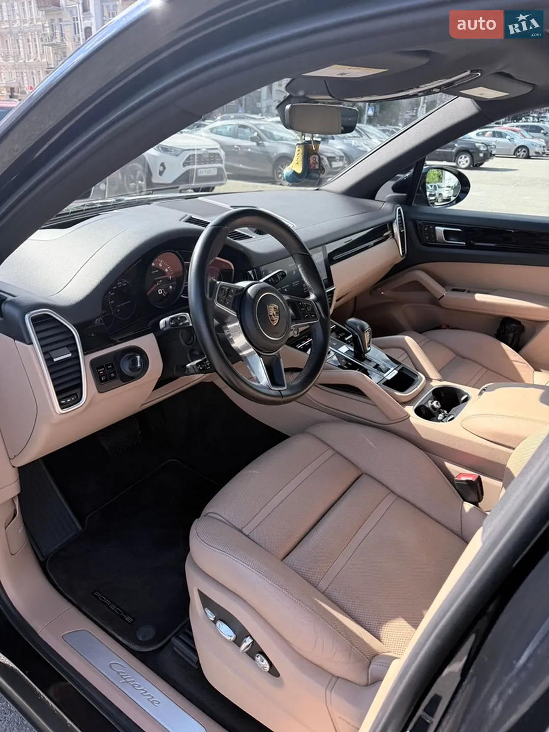 2019 Porsche Cayenne - мініатюра 9