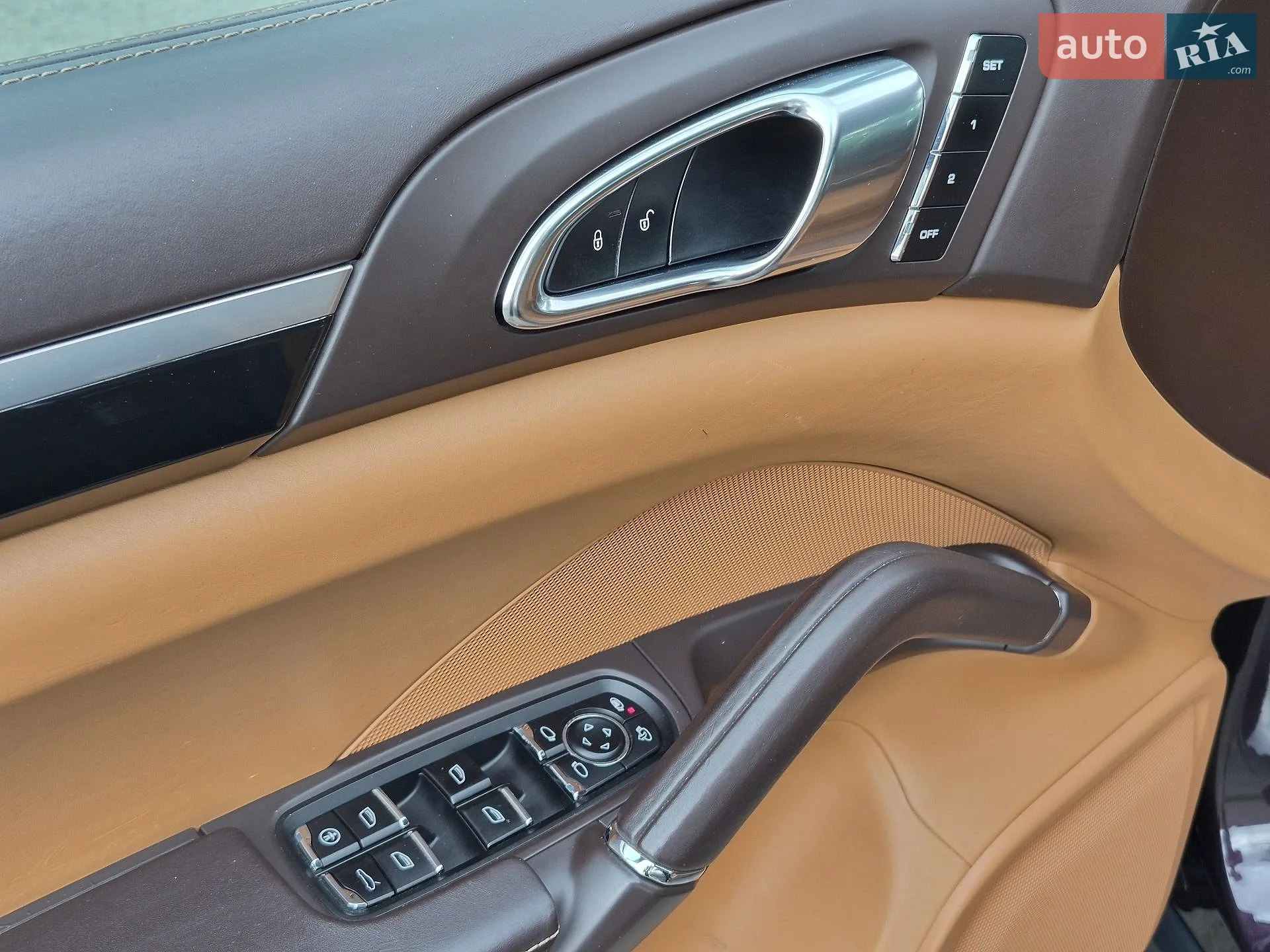 2012 Porsche Cayenne - мініатюра 12
