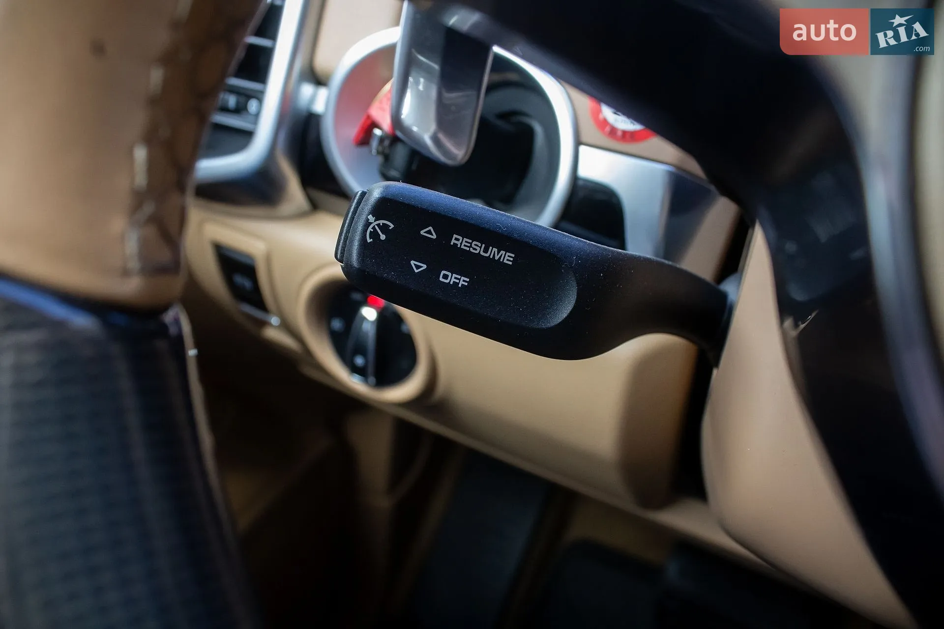 2015 Porsche Cayenne - мініатюра 37